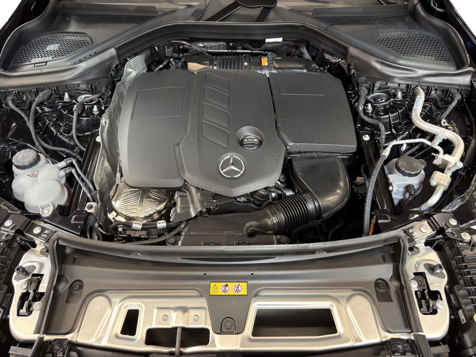 MERCEDES-BENZ GLC Coupé 220 d 4Matic-image-18