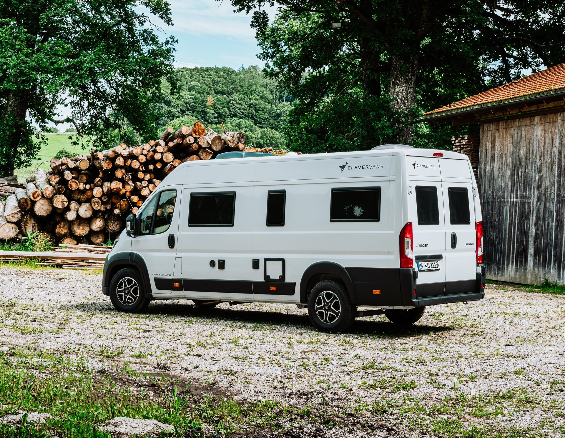CLEVER VANS Runner Active 636 Citroen 140PS AT8-image-7