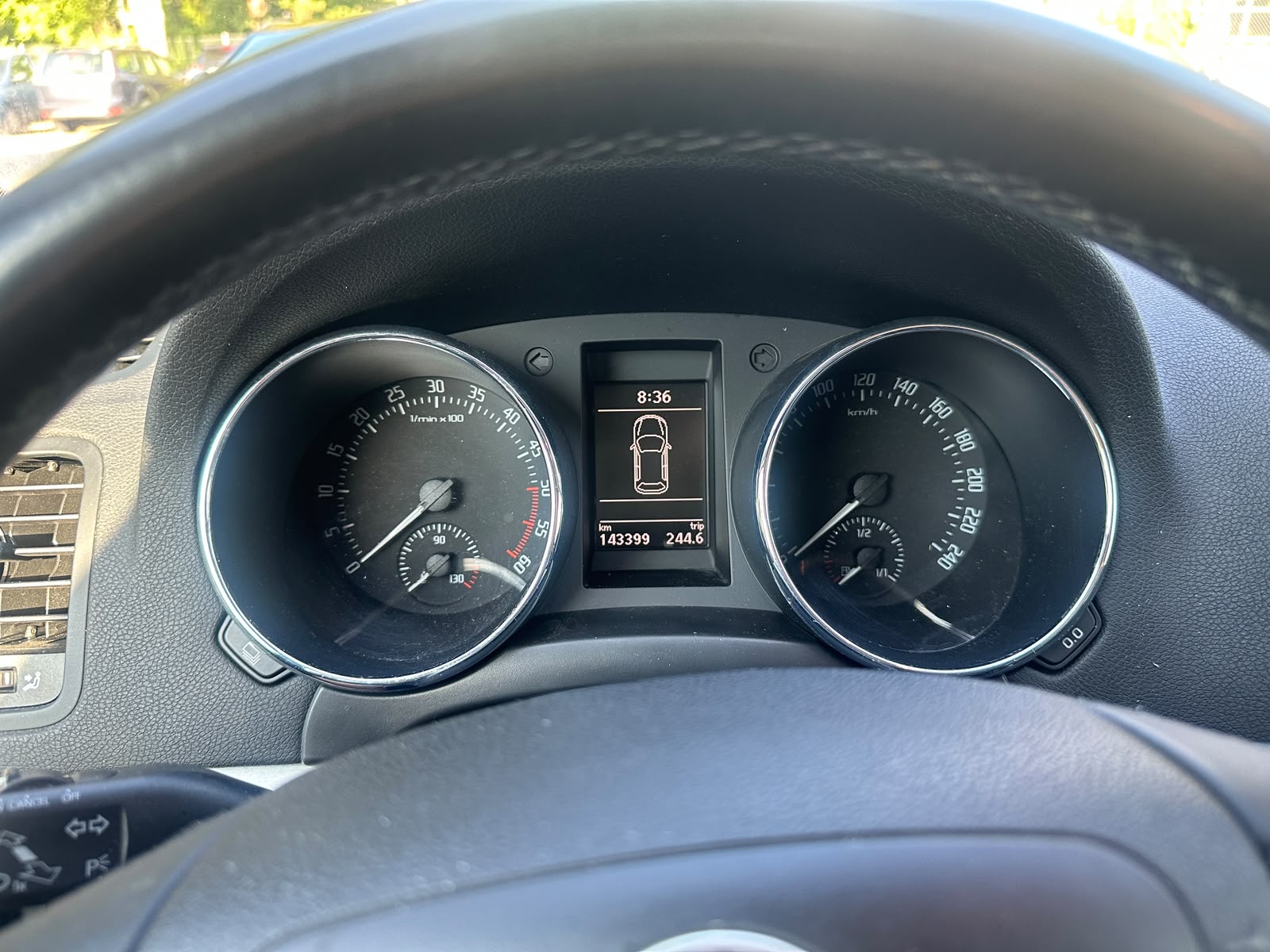 SKODA SKODA Yeti 2.0 TDI Elegance 4x4 DSG-image-5