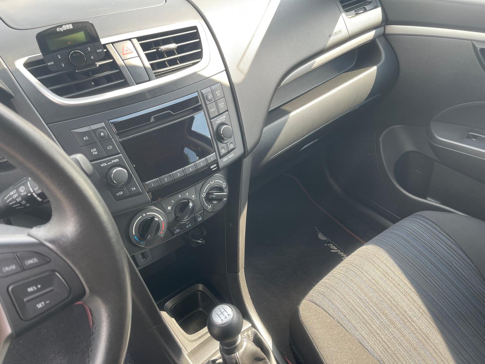 SUZUKI Swift 1.2 Piz Sulai 4x4-image-9