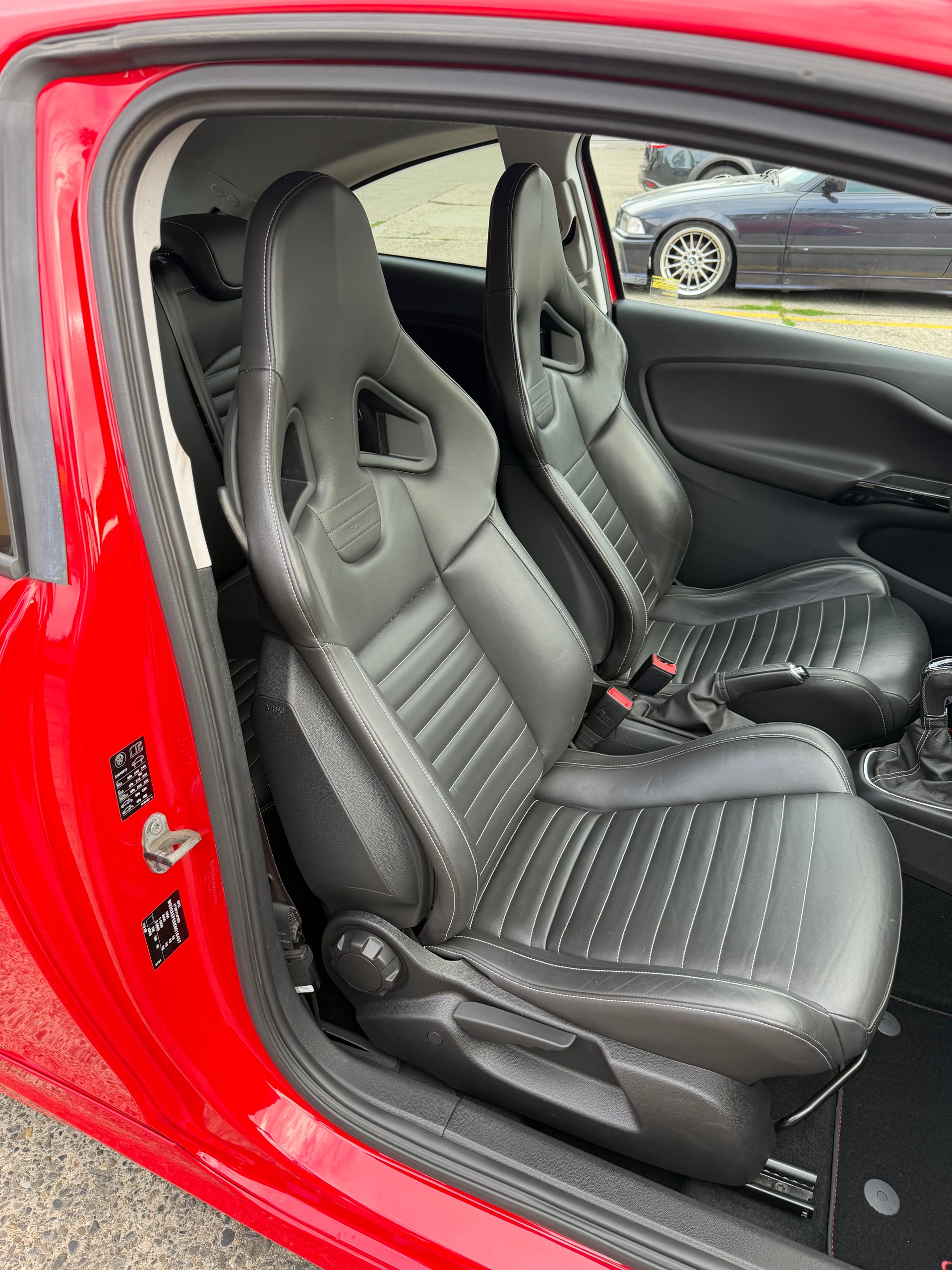OPEL Corsa 1.4 Turbo GSi-image-14