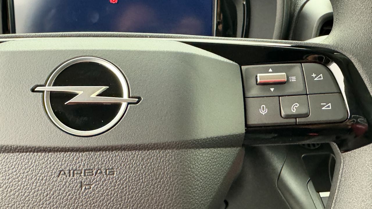 OPEL Combo Cargo 1.5 start/stop-image-9