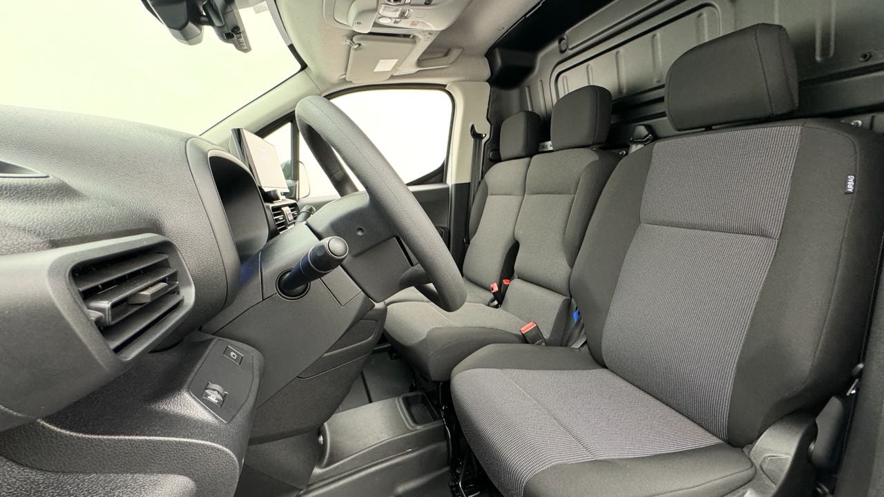 OPEL Combo Cargo 1.5 start/stop-image-4