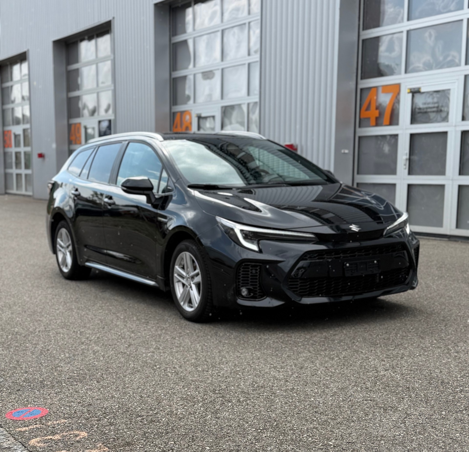 SUZUKI 1.8 Compact Hybrid Leasing Finanzierung-image-1