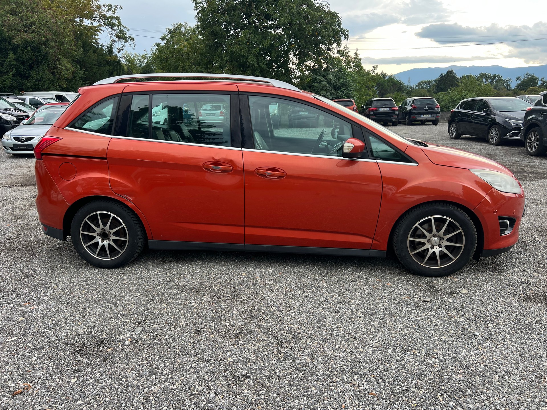 FORD Grand C-Max 2.0 TDCi Titanium-image-7
