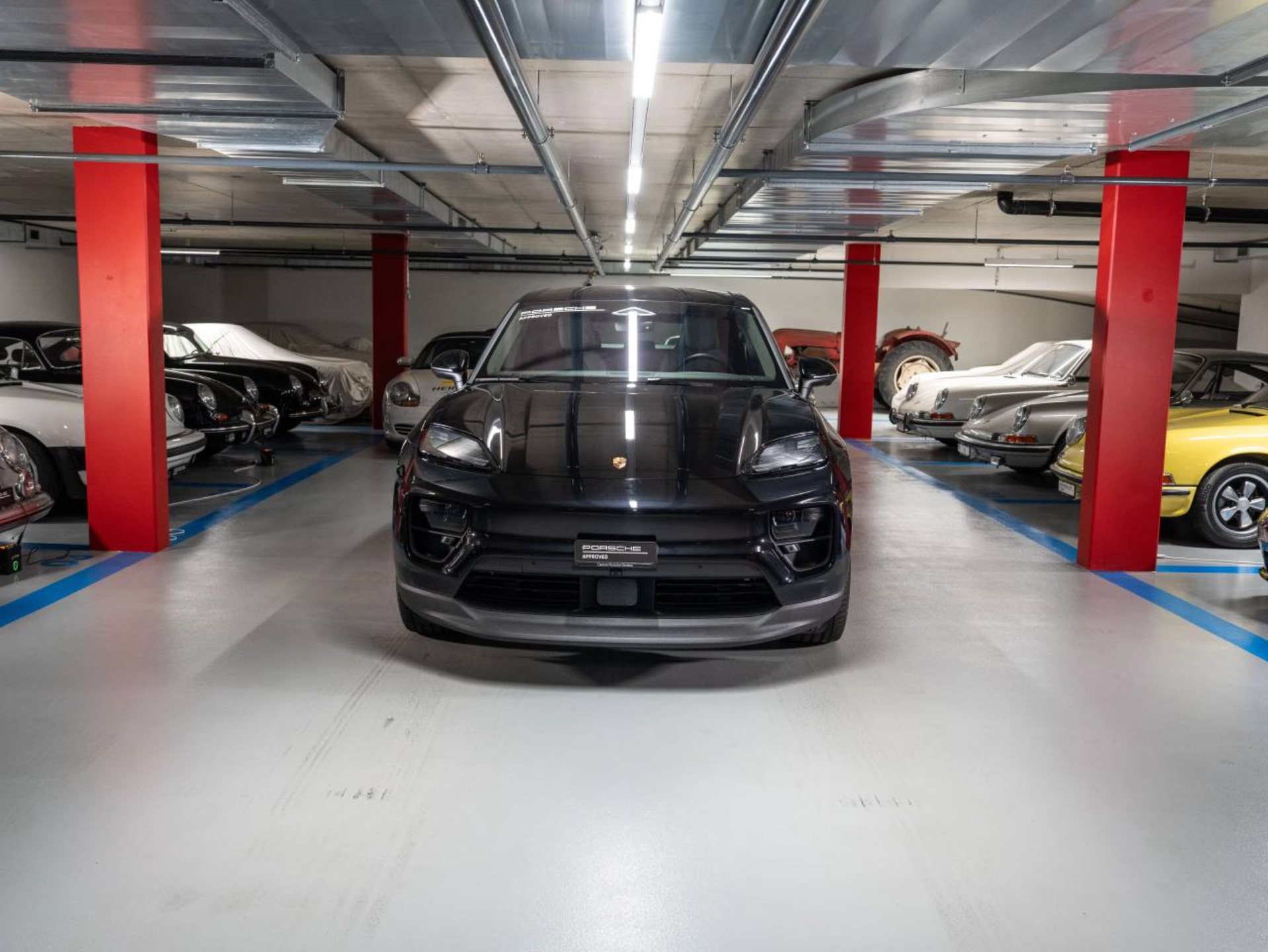 PORSCHE Macan 4-image-7