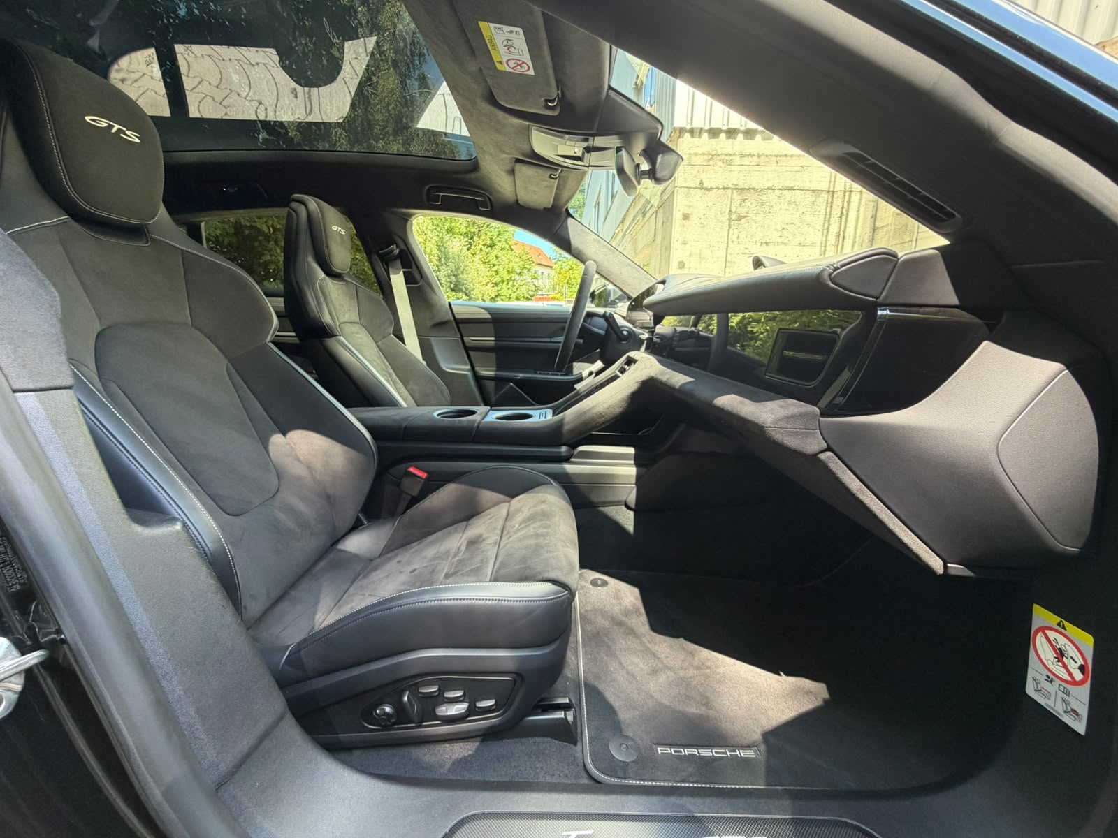 PORSCHE Taycan GTS Sport Turismo Performance Plus 93,4kWh-image-18