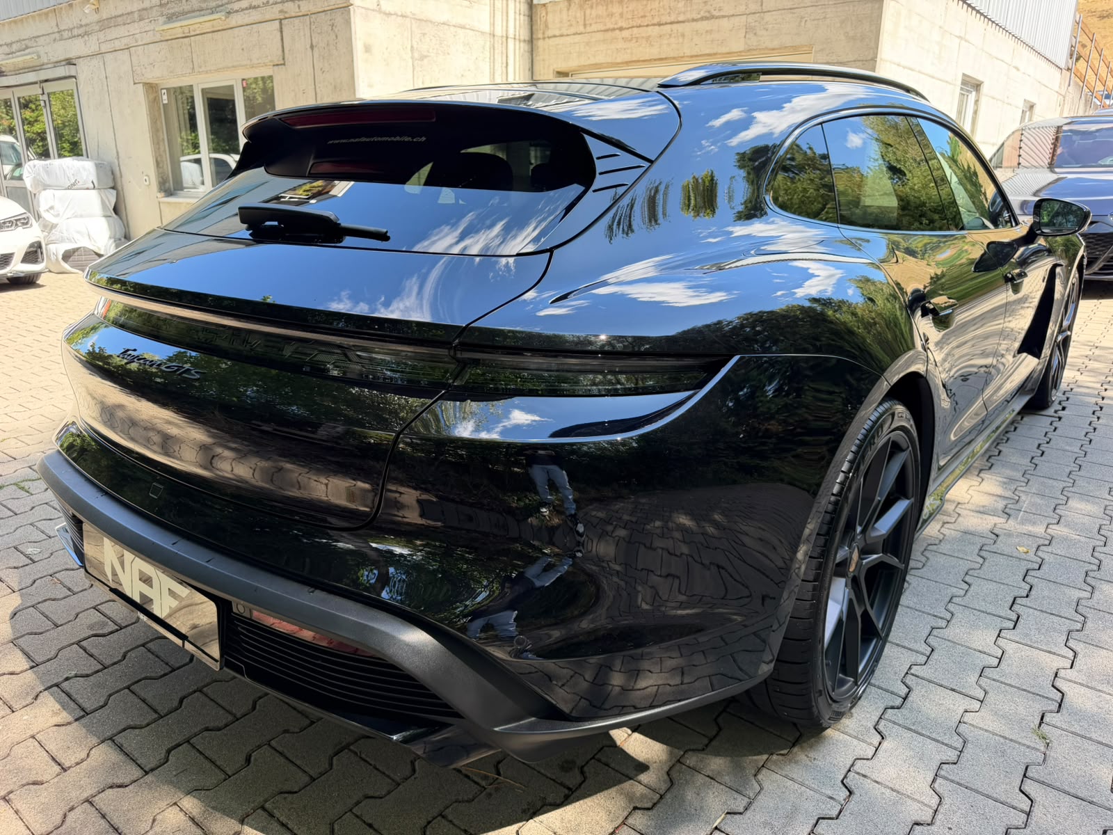 PORSCHE Taycan GTS Sport Turismo Performance Plus 93,4kWh-image-4