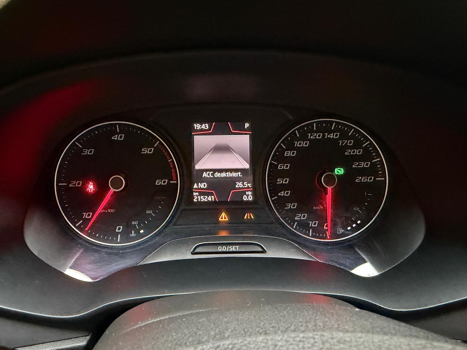 SEAT Leon ST 1.6 TDI 115 Style DSG-image-17