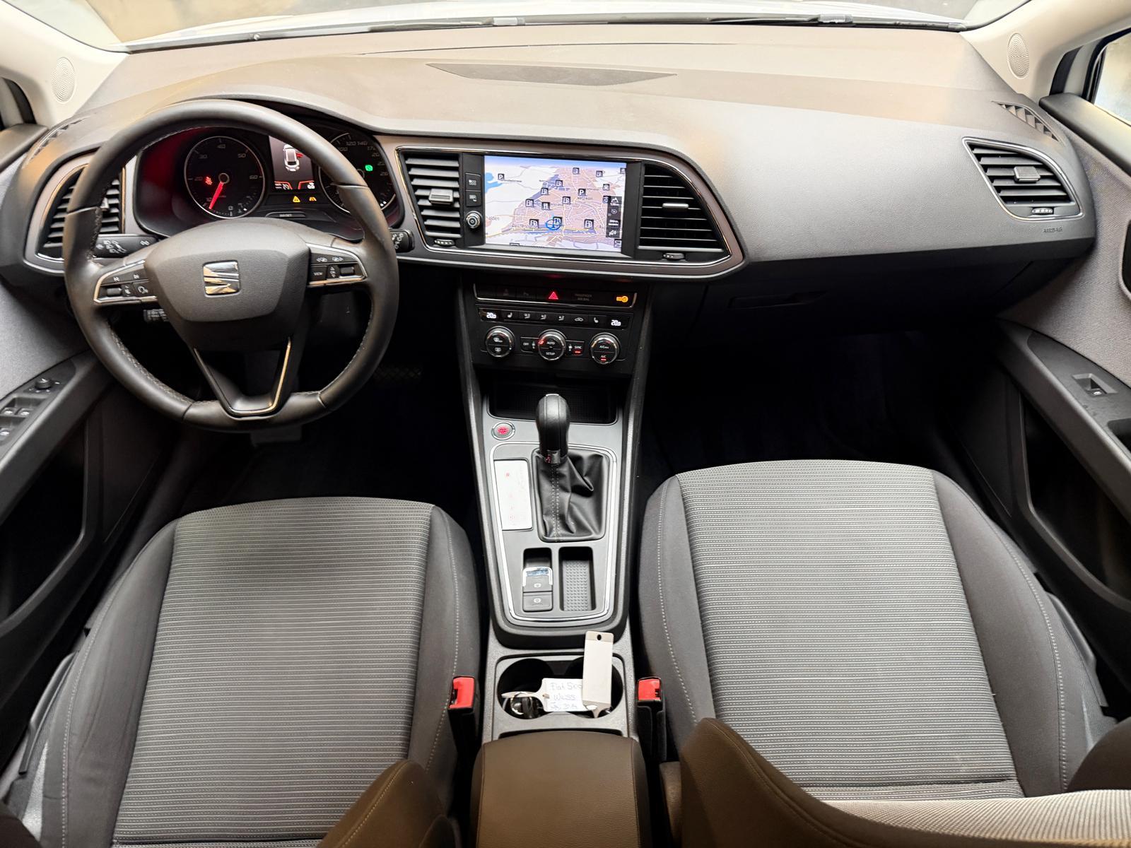 SEAT Leon ST 1.6 TDI 115 Style DSG-image-9