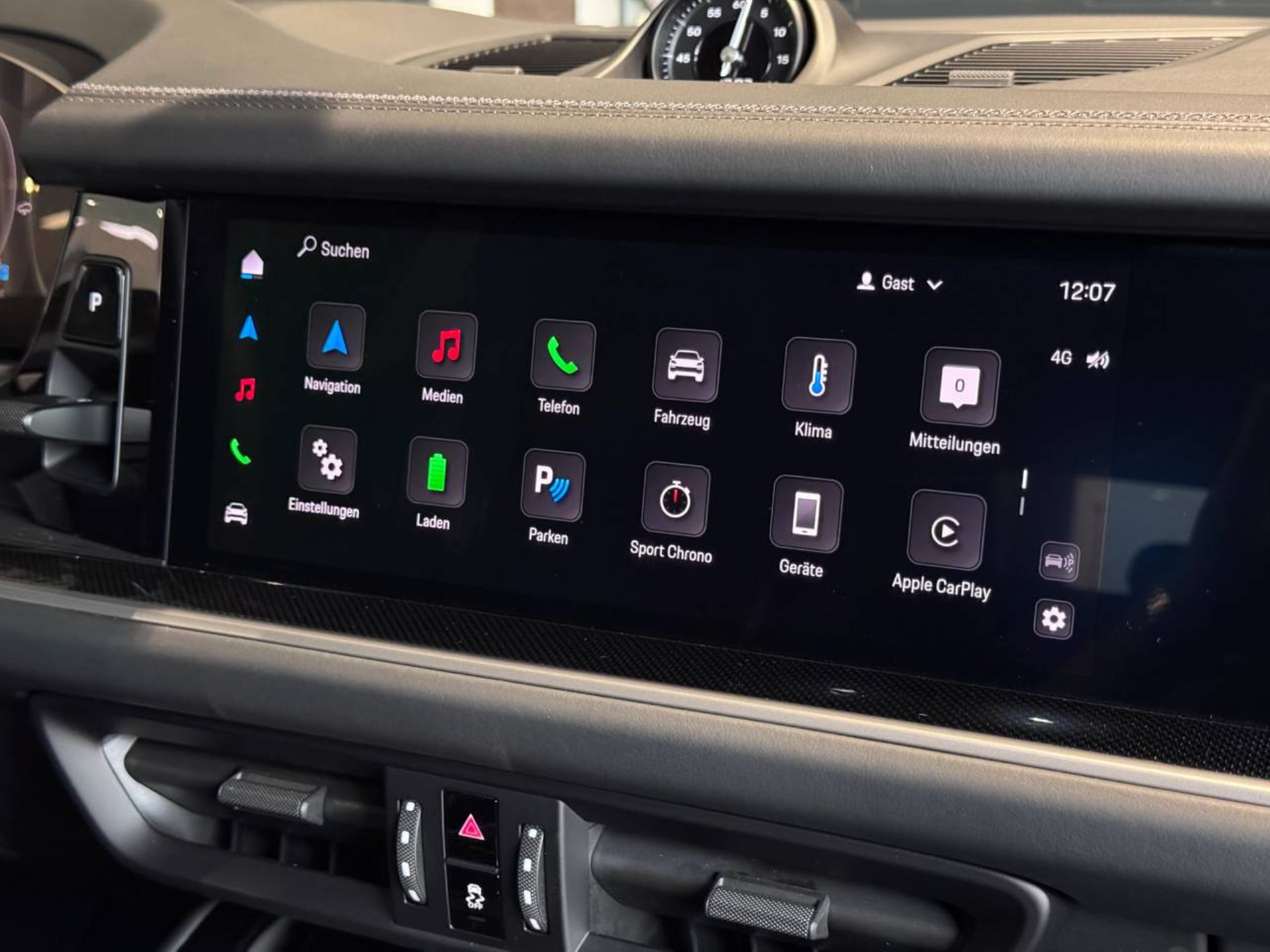 PORSCHE Cayenne Turbo E-Hybrid-image-18
