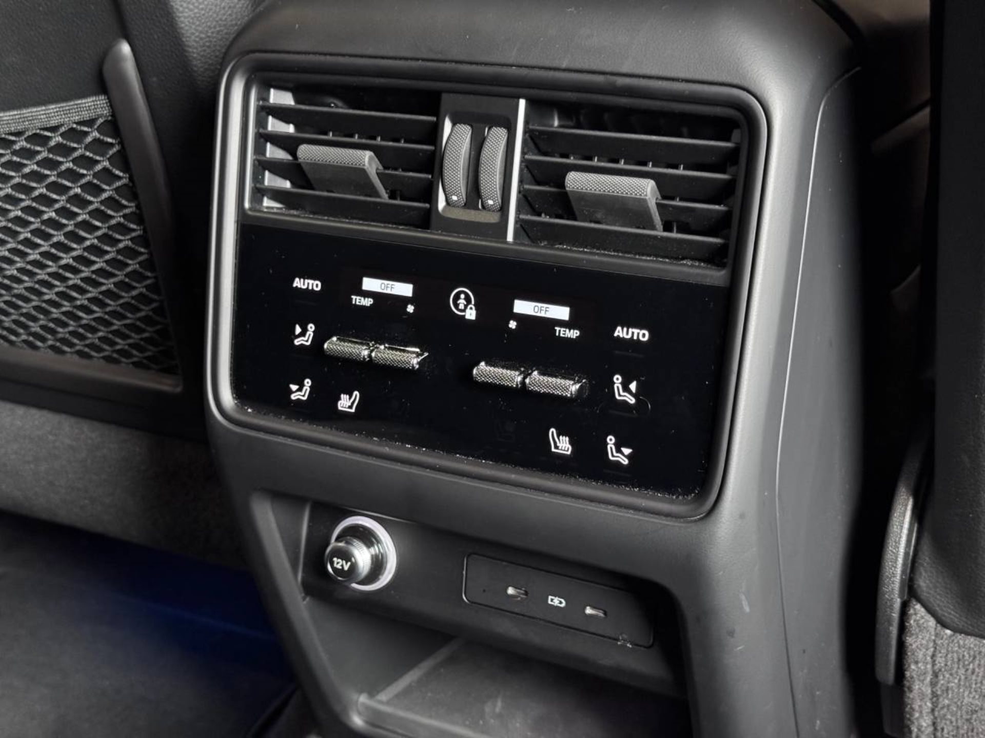 PORSCHE Cayenne Turbo E-Hybrid-image-26