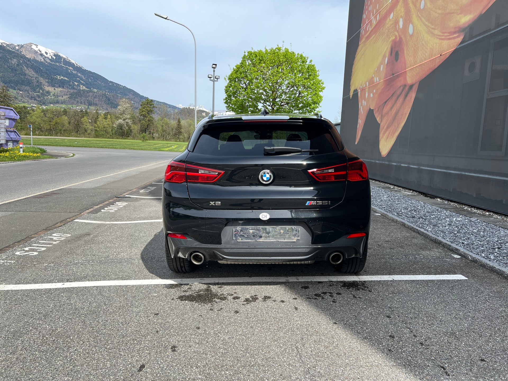 BMW M35i-image-2