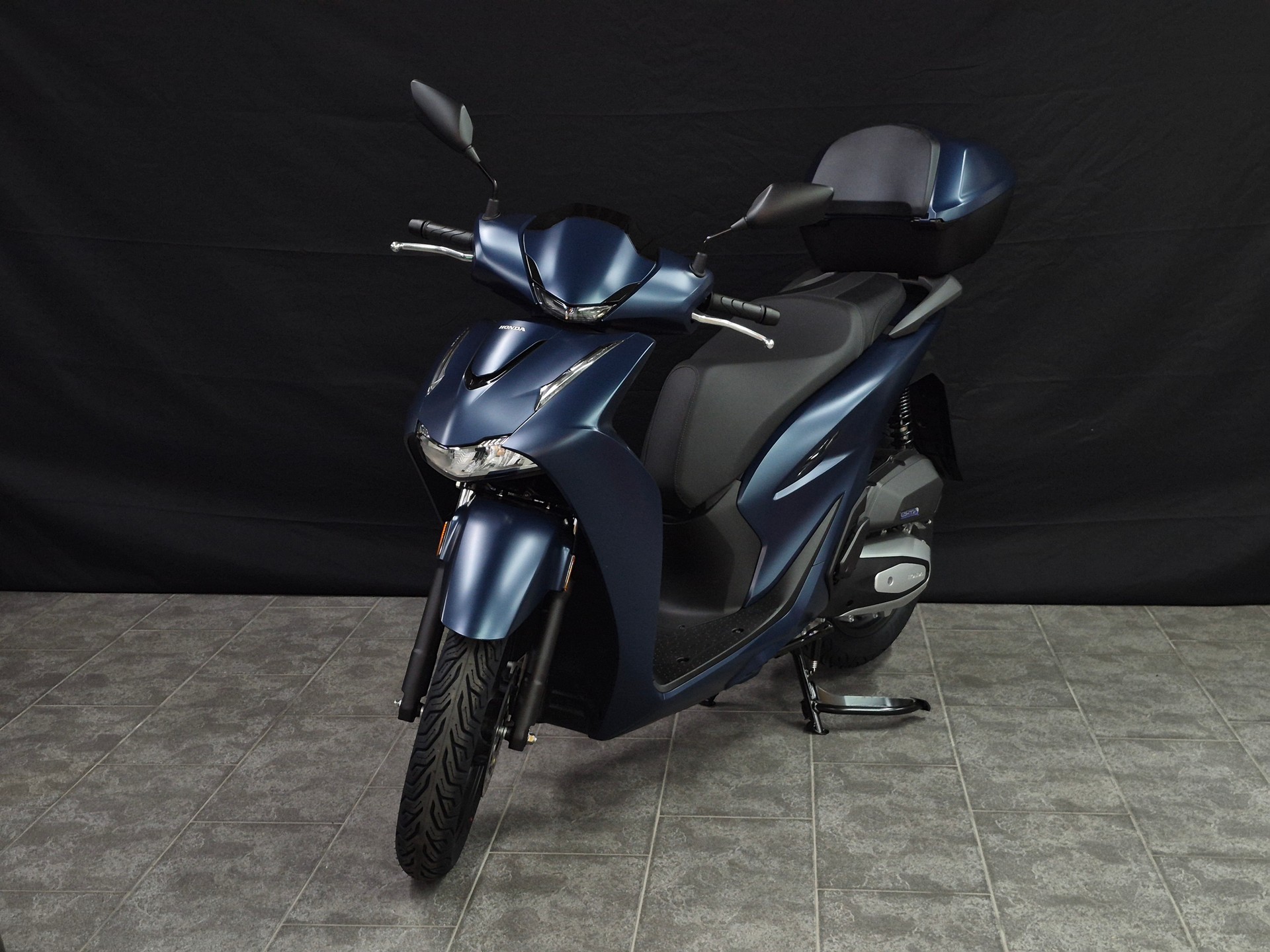 HONDA SH 125 +-showroom-element-3