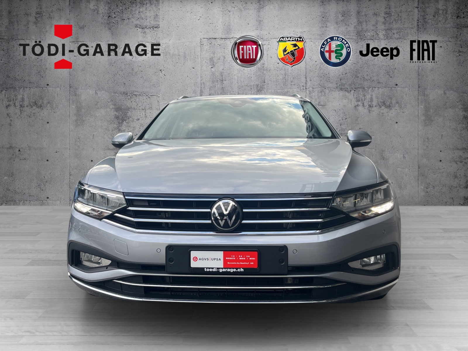 VW Passat Variant 2.0 TDI 200 Elegance DSG 4m-image-1