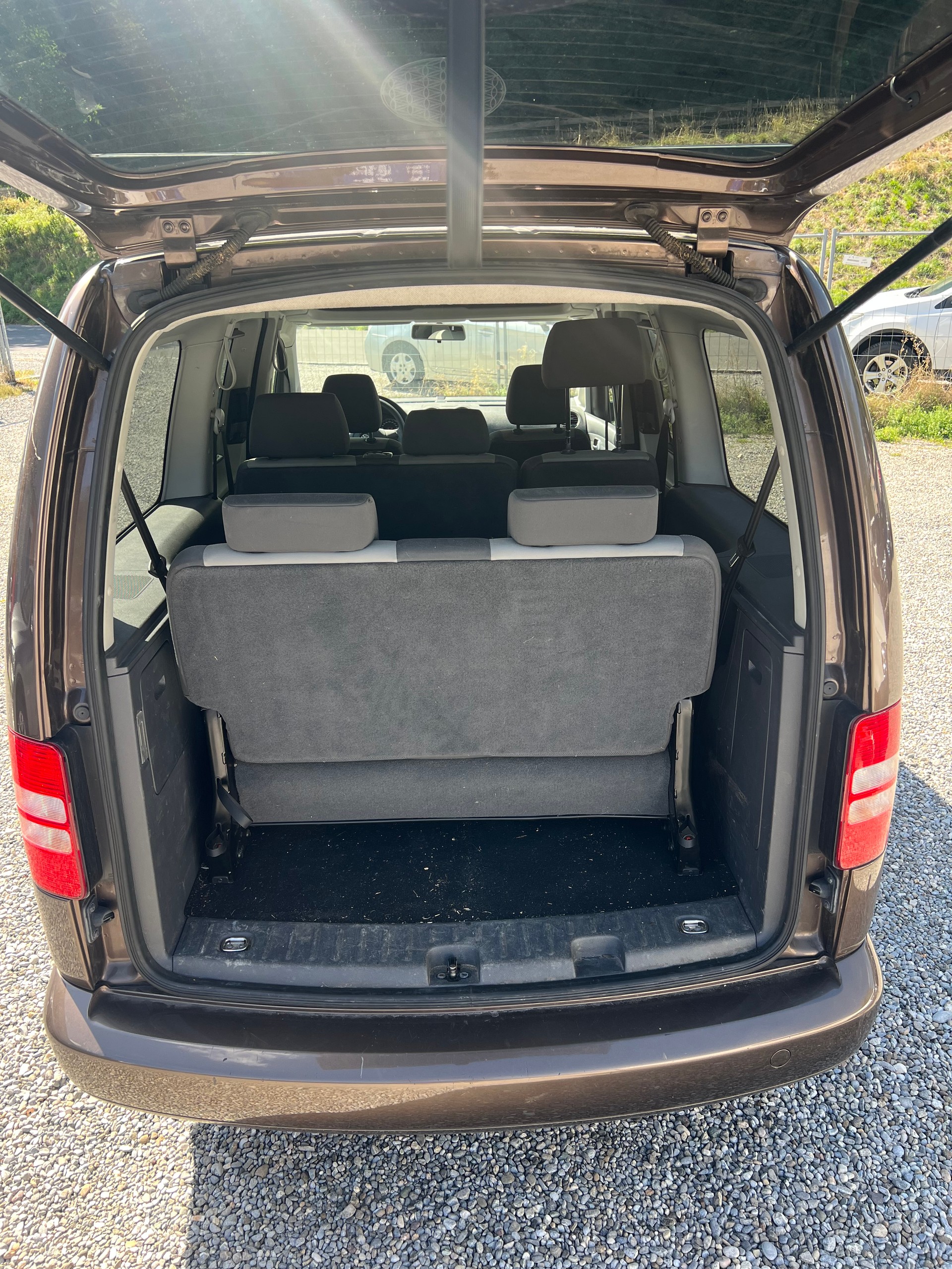 VW Caddy Maxi 1.6 TDI-image-4