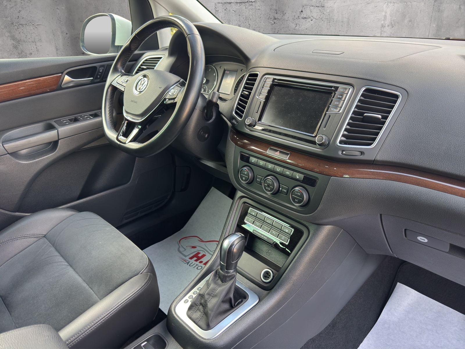 VW Sharan 2.0 TDI BMT Highline 4Motion DSG-image-12