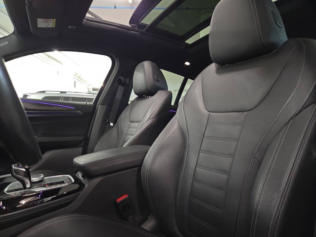 BMW X4 xDrive 48V 30i M Sport Steptronic-image-10
