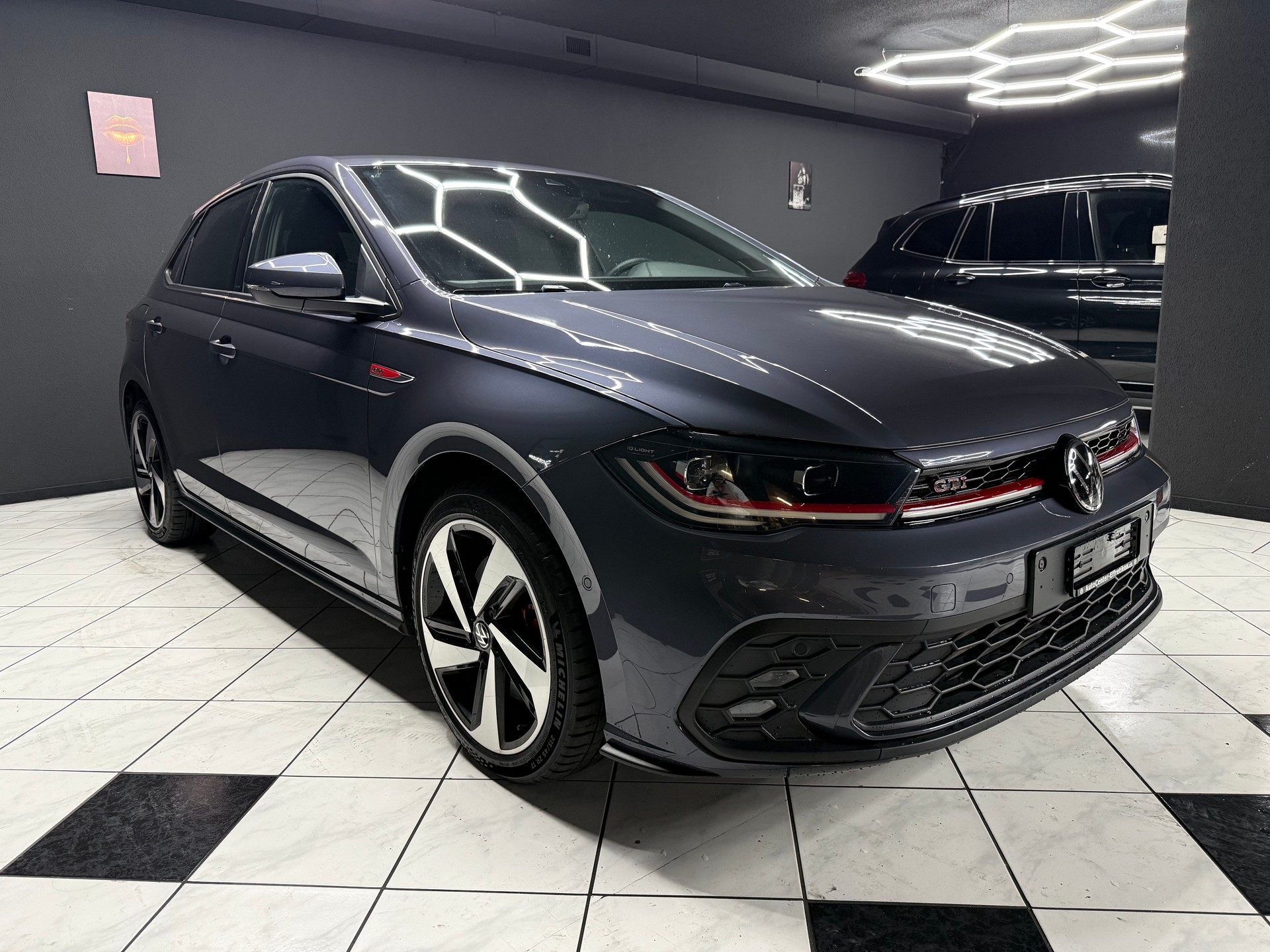 VW Polo 2.0 TSI GTI DSG-image-3