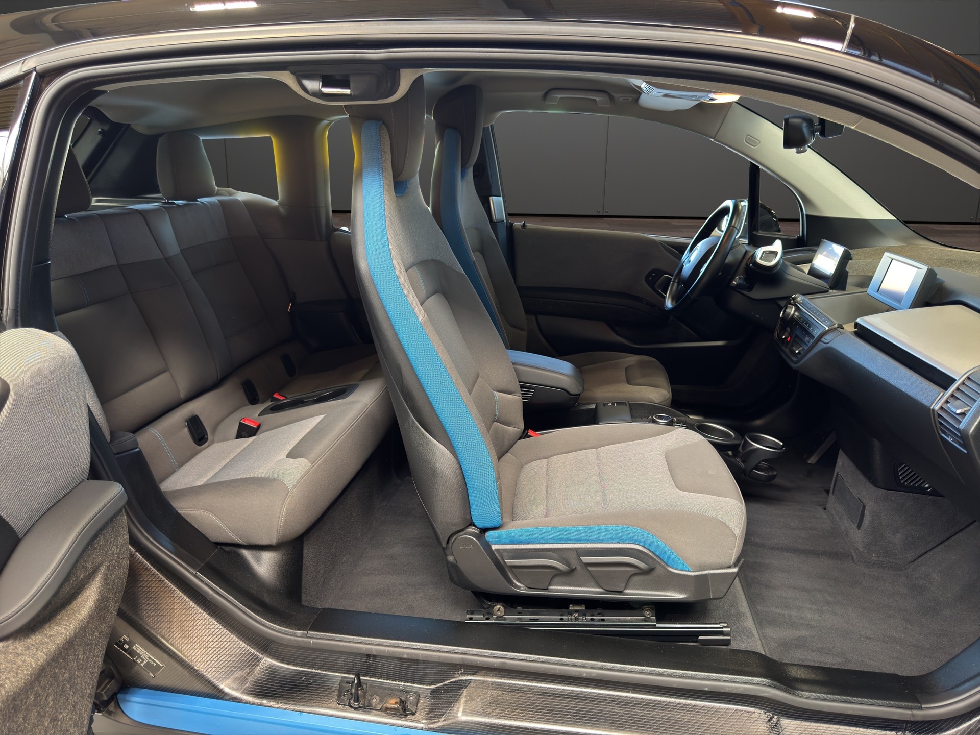 BMW i3 120 Ah-image-17