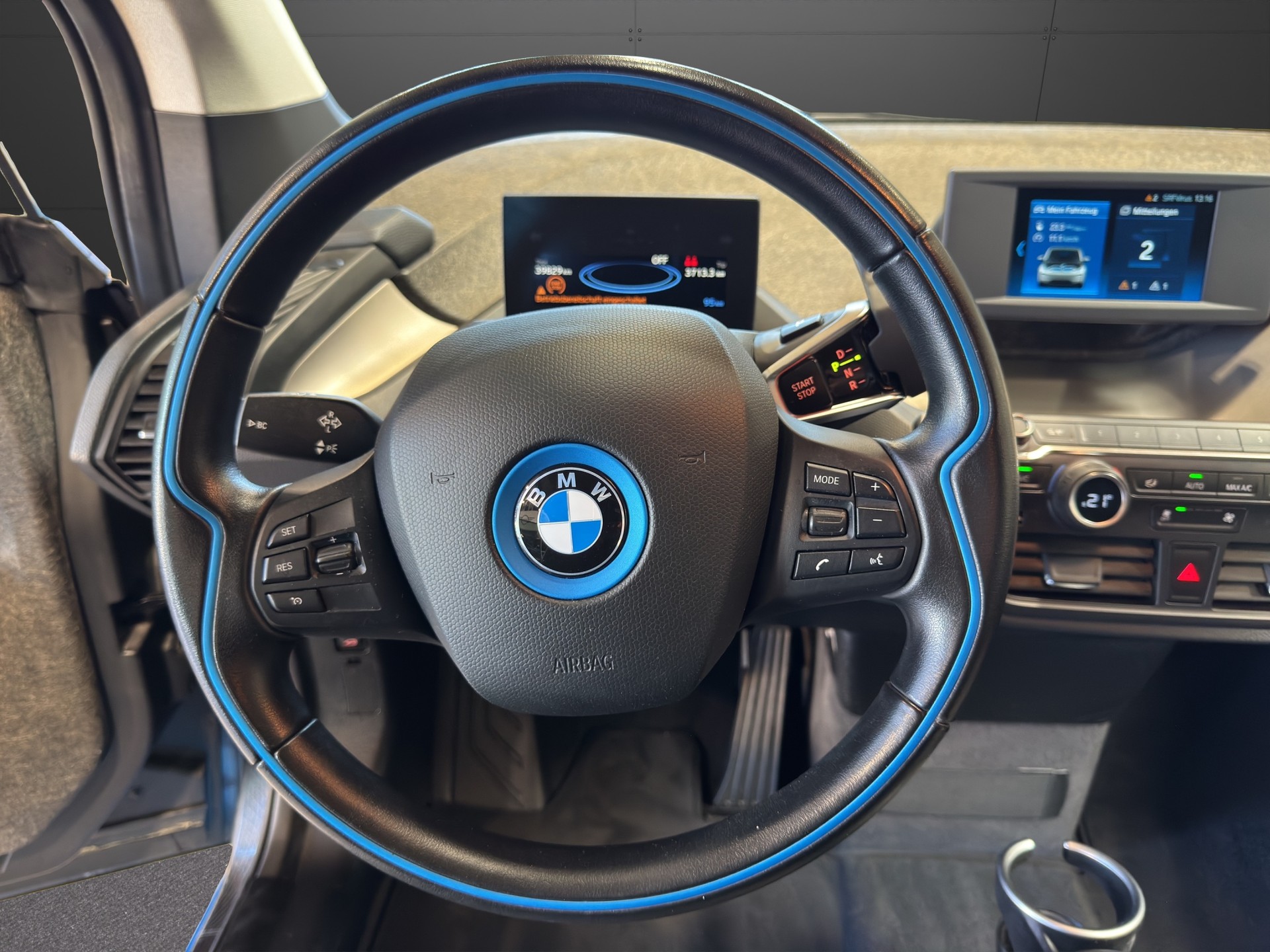 BMW i3 120 Ah-image-15