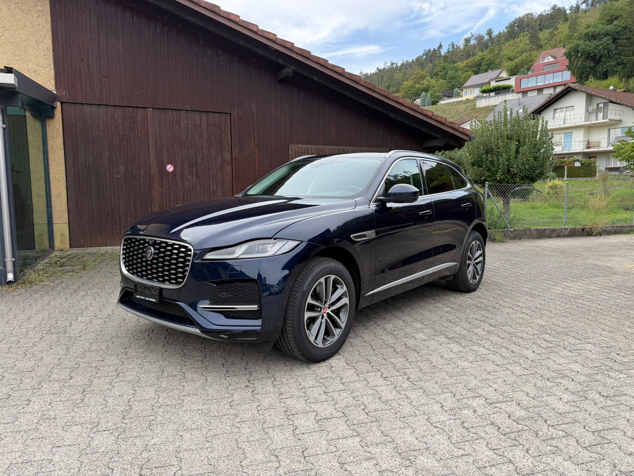 Car photo