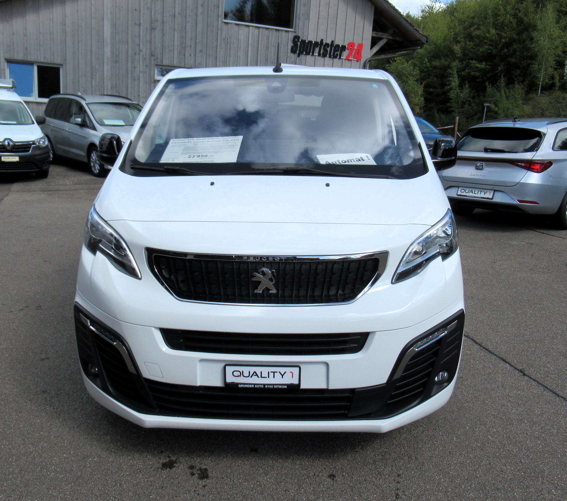PEUGEOT Traveller 2.0 BlueHDi Business Standard EAT8-image-1