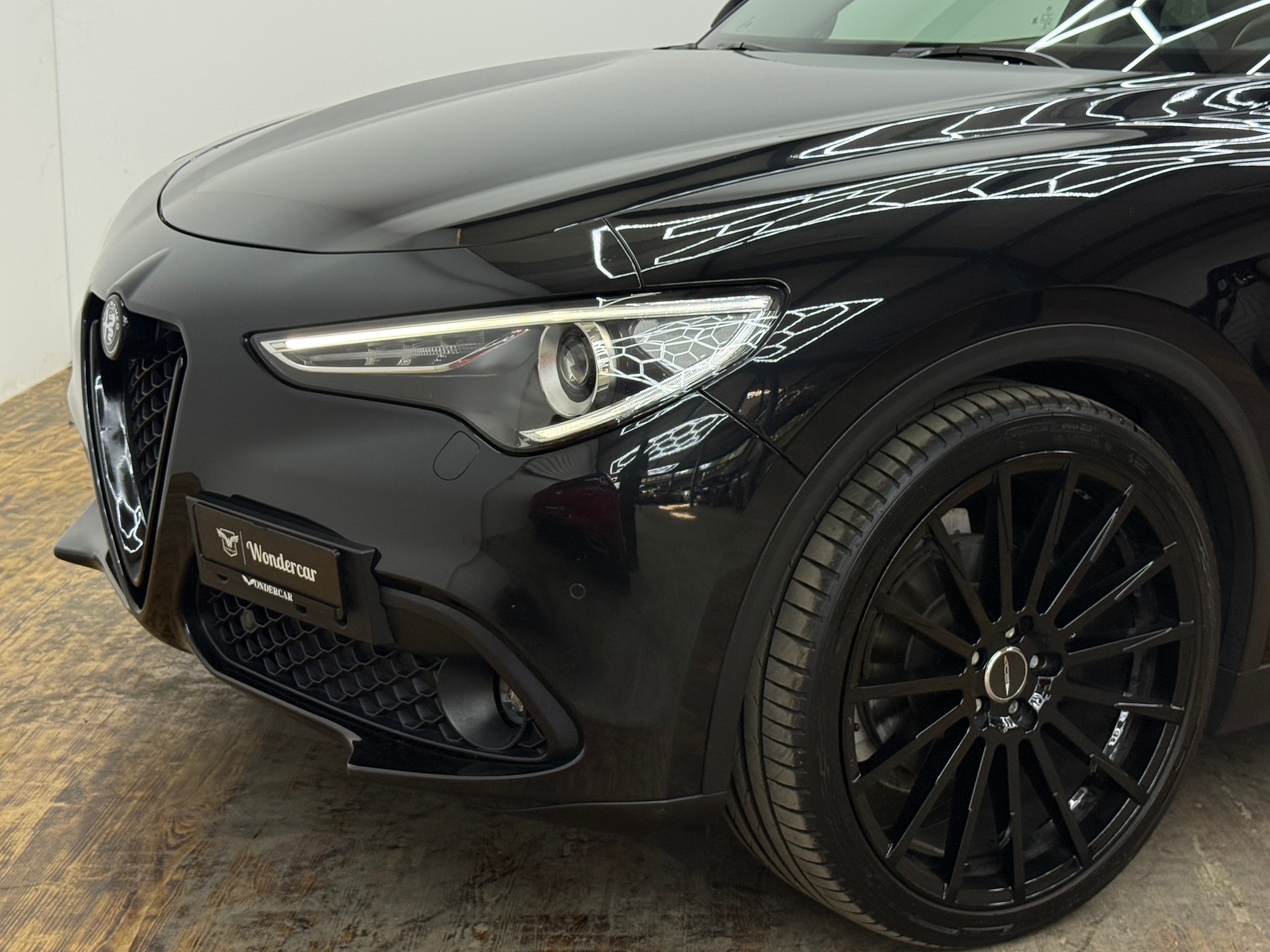ALFA ROMEO Stelvio 2.2 JTDM Executive Q4 Automatic-image-4
