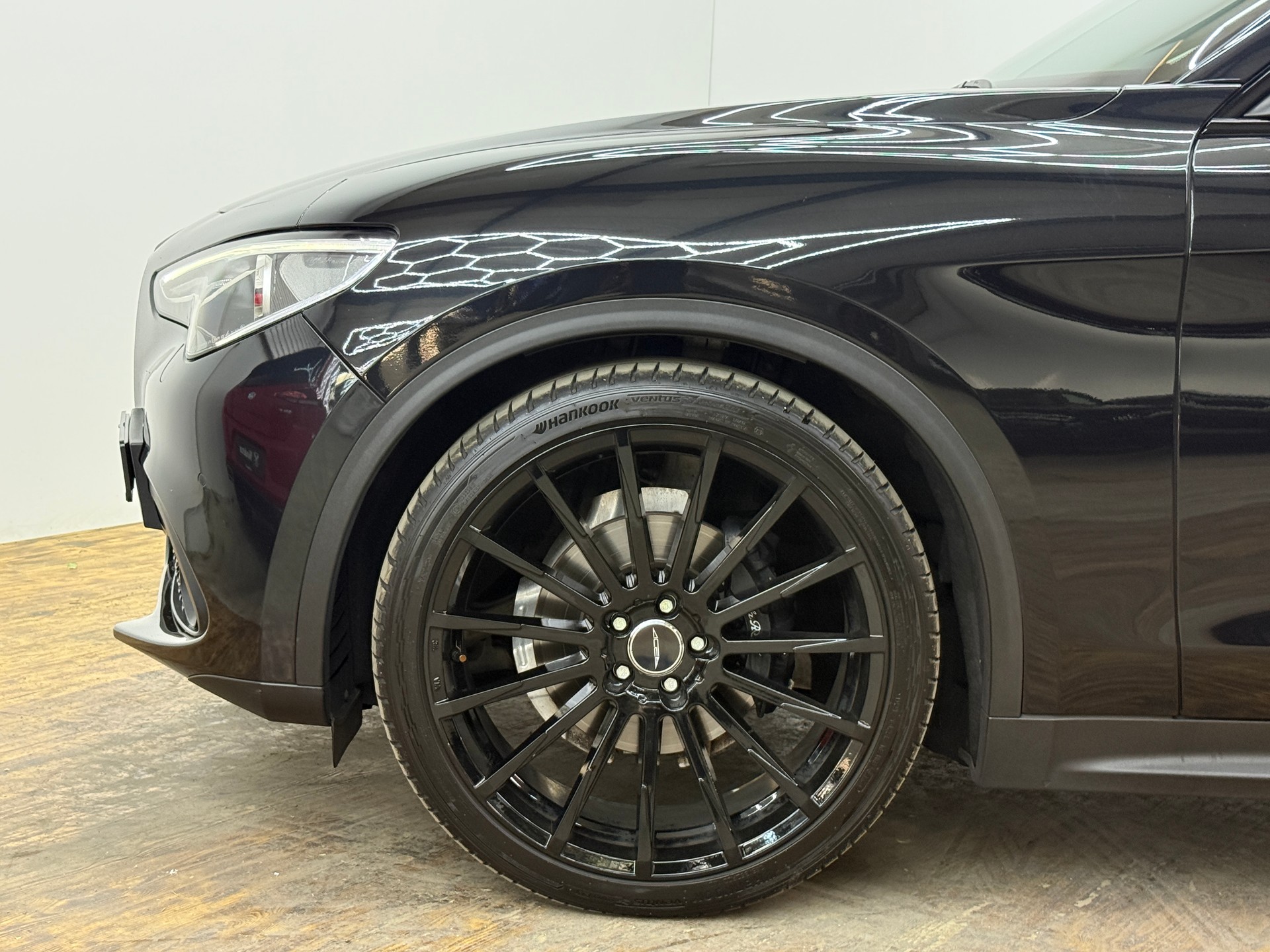 ALFA ROMEO Stelvio 2.2 JTDM Executive Q4 Automatic-image-5