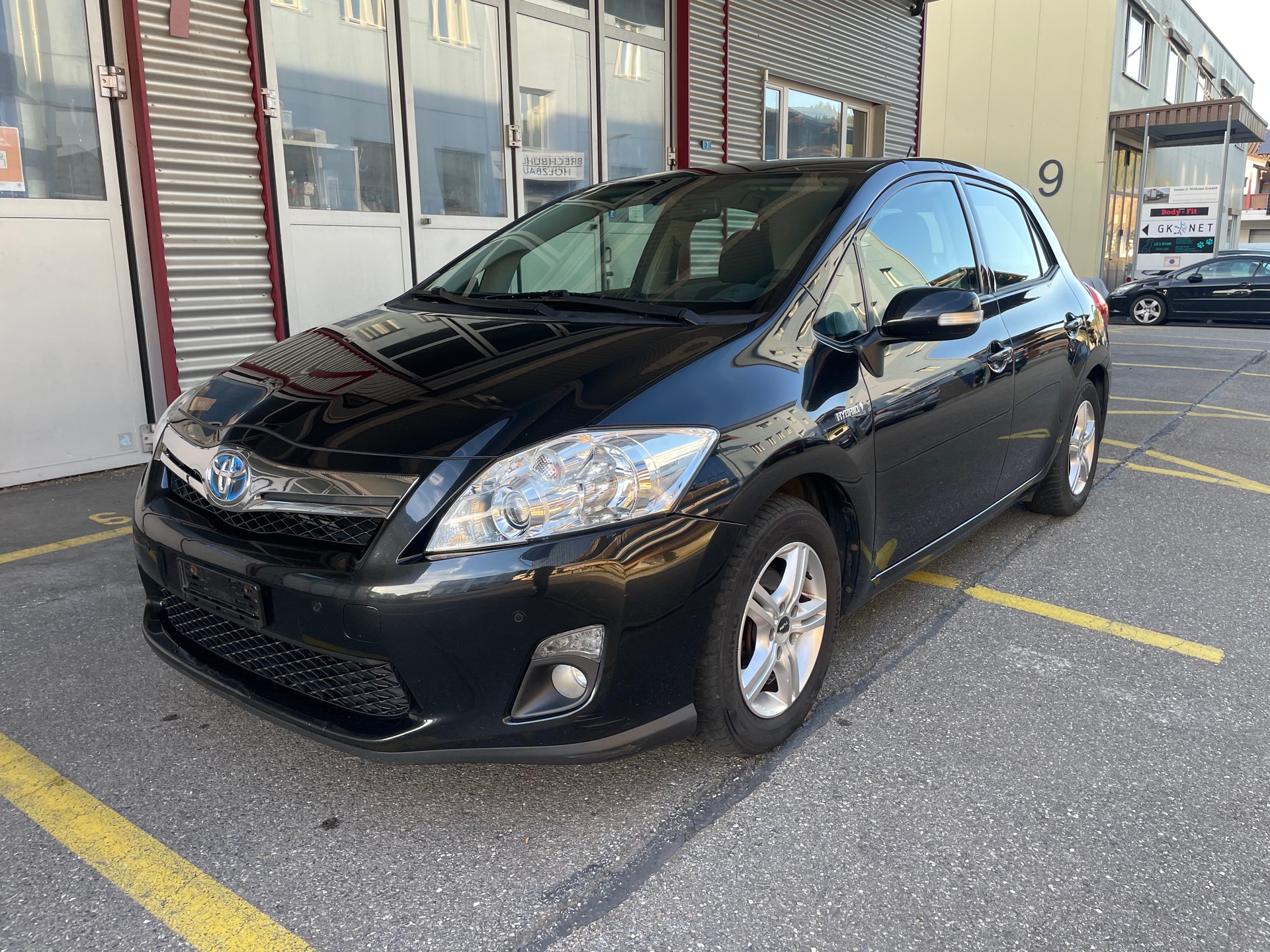 TOYOTA Auris 1.8 16V HSD Linea Sol-image-0