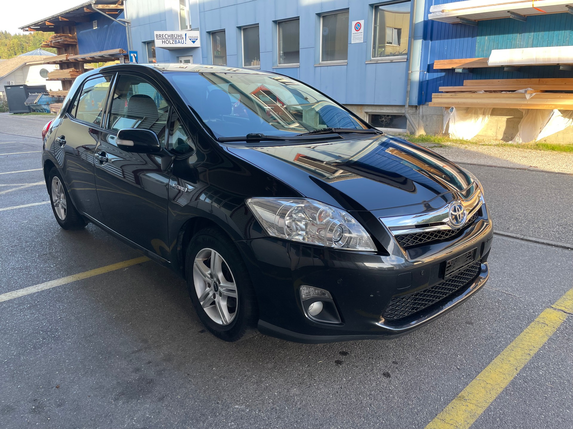 TOYOTA Auris 1.8 16V HSD Linea Sol-image-2