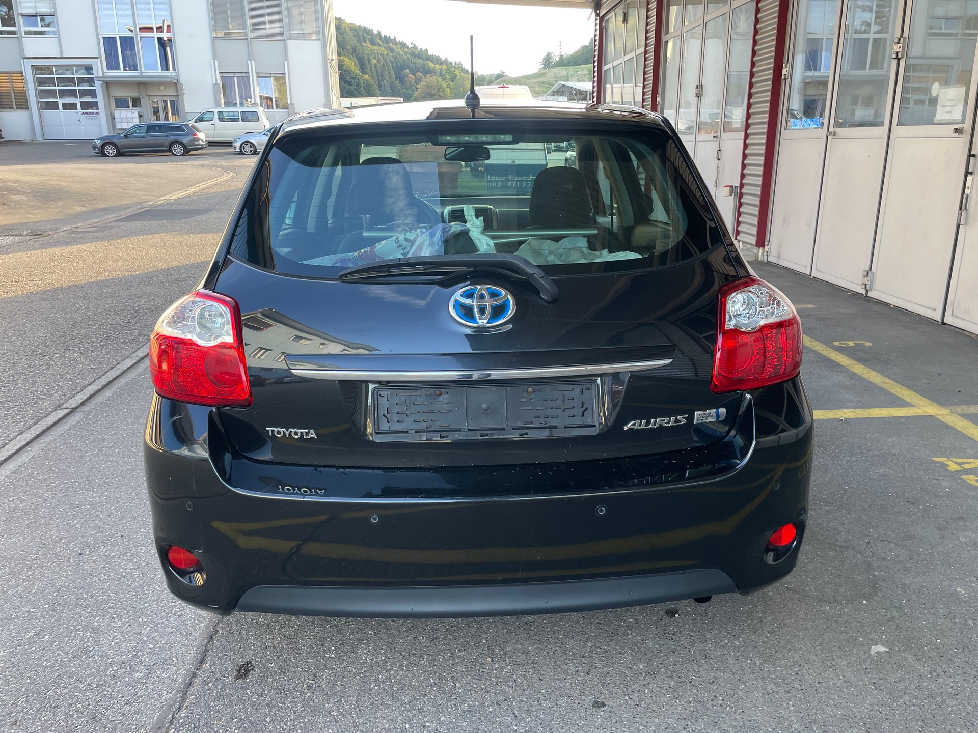 TOYOTA Auris 1.8 16V HSD Linea Sol-image-6
