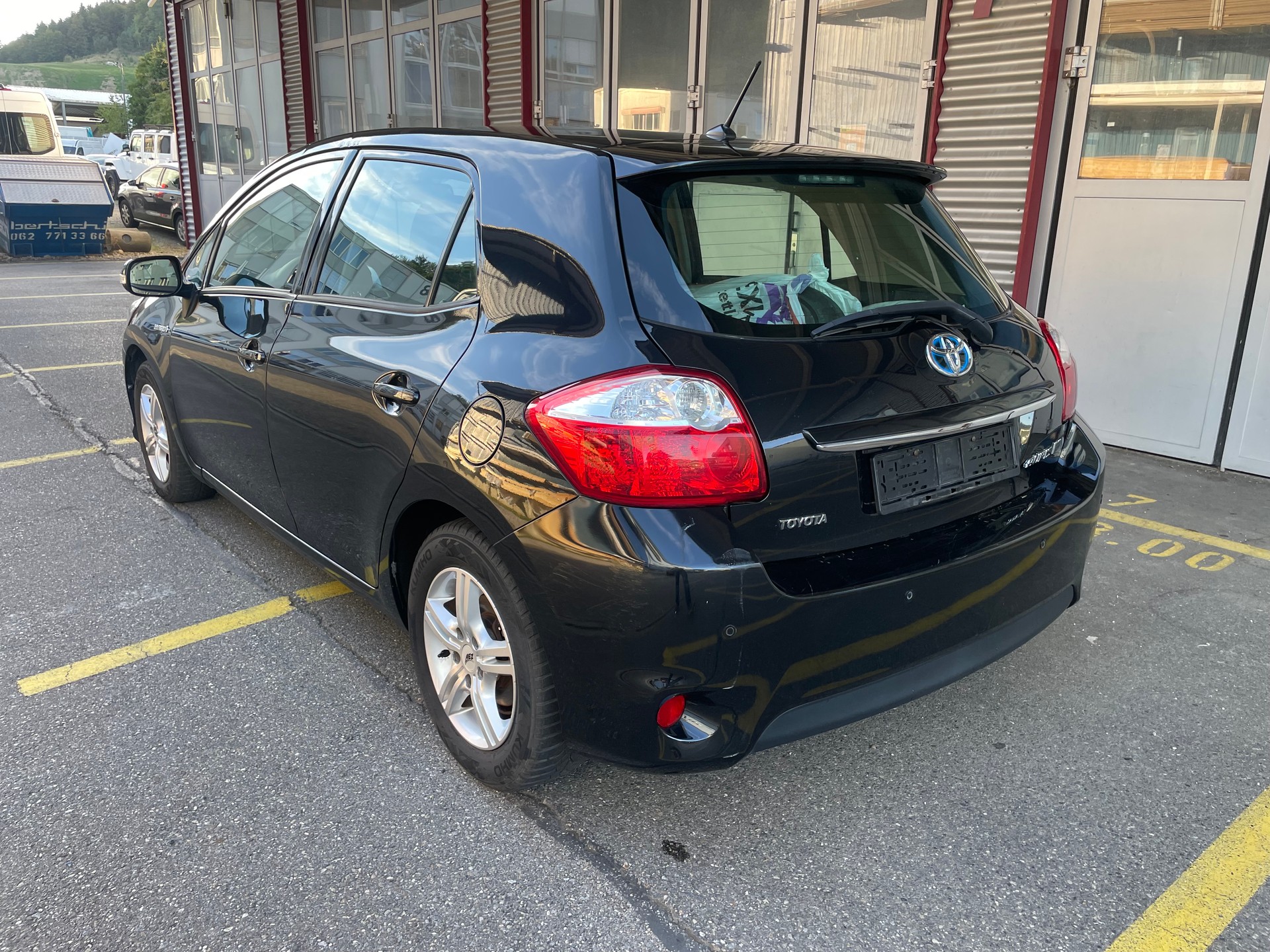 TOYOTA Auris 1.8 16V HSD Linea Sol-image-5