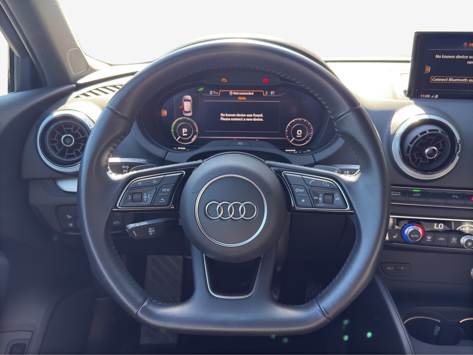 AUDI A3 Sportback 1.4 e-tron Sport S-tronic-image-10