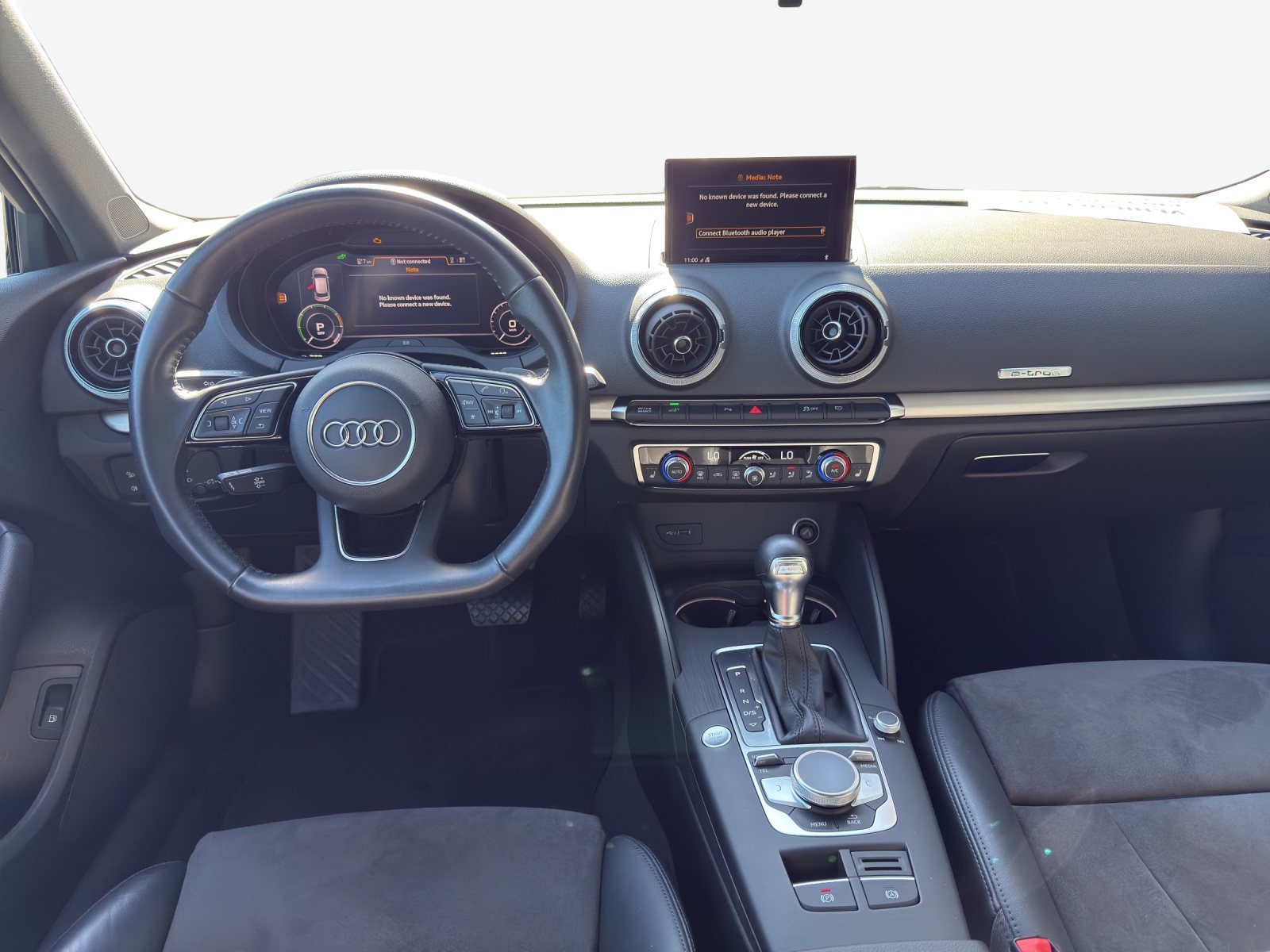 AUDI A3 Sportback 1.4 e-tron Sport S-tronic-image-9