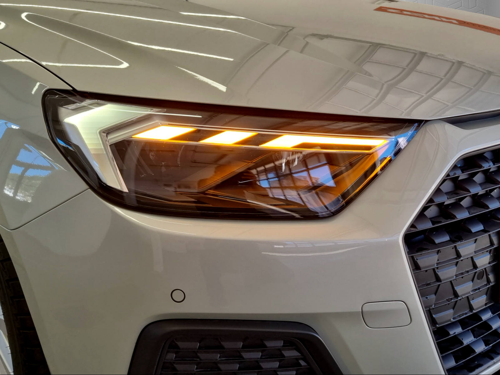 AUDI A1 Sportback 30 TFSI Attraction S-tronic-image-14