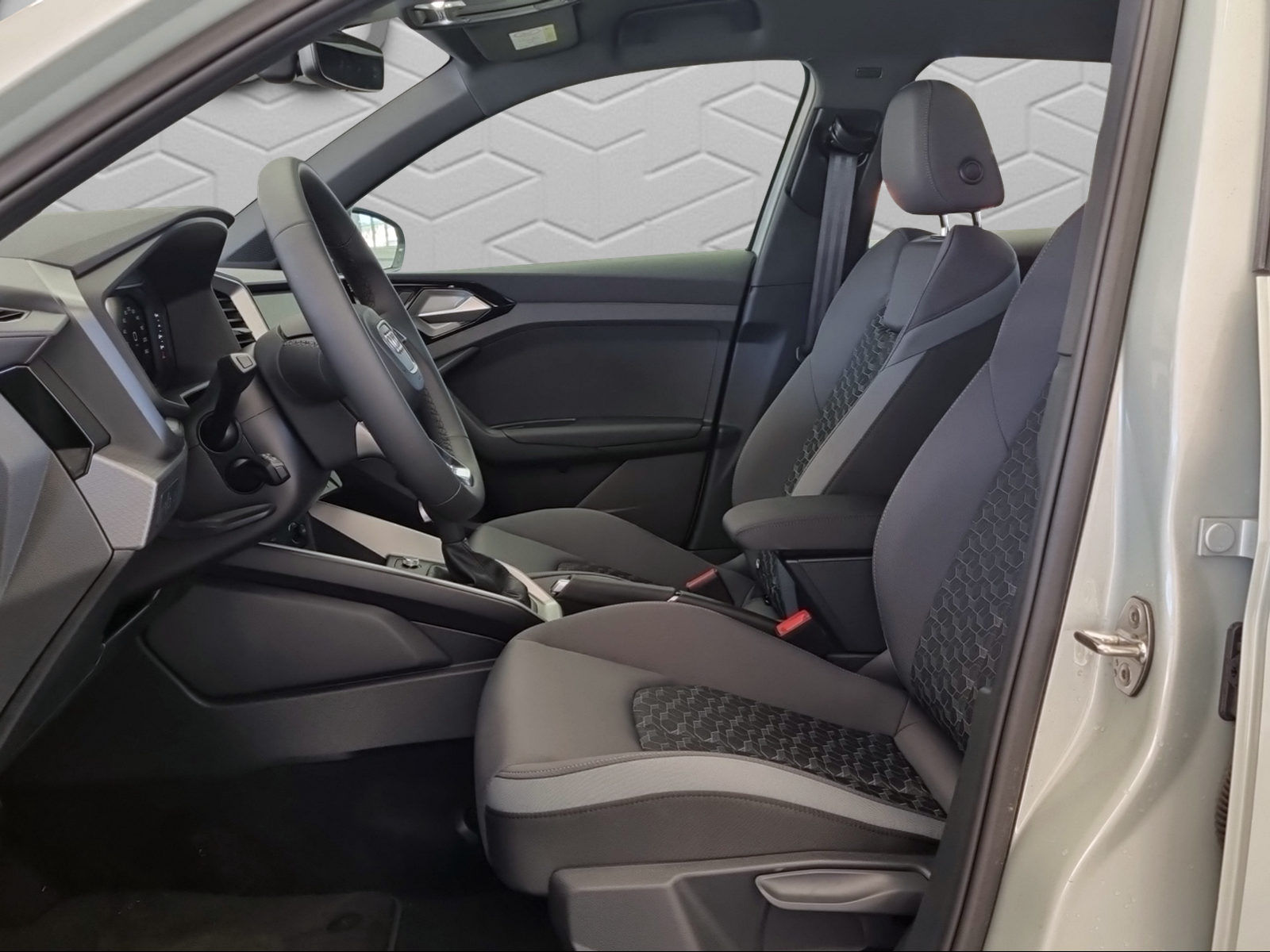 AUDI A1 Sportback 30 TFSI Attraction S-tronic-image-6