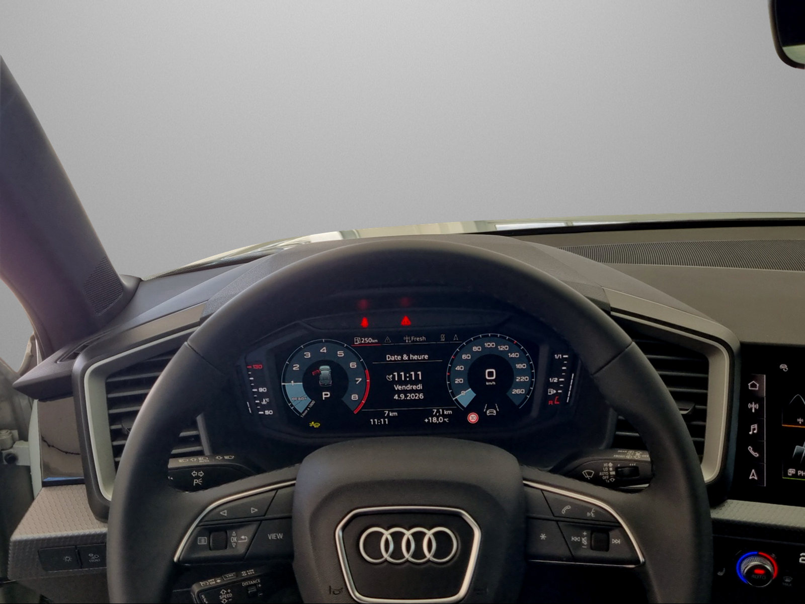AUDI A1 Sportback 30 TFSI Attraction S-tronic-image-8