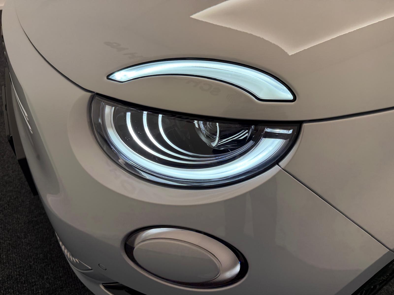 FIAT 500 La Prima-image-7