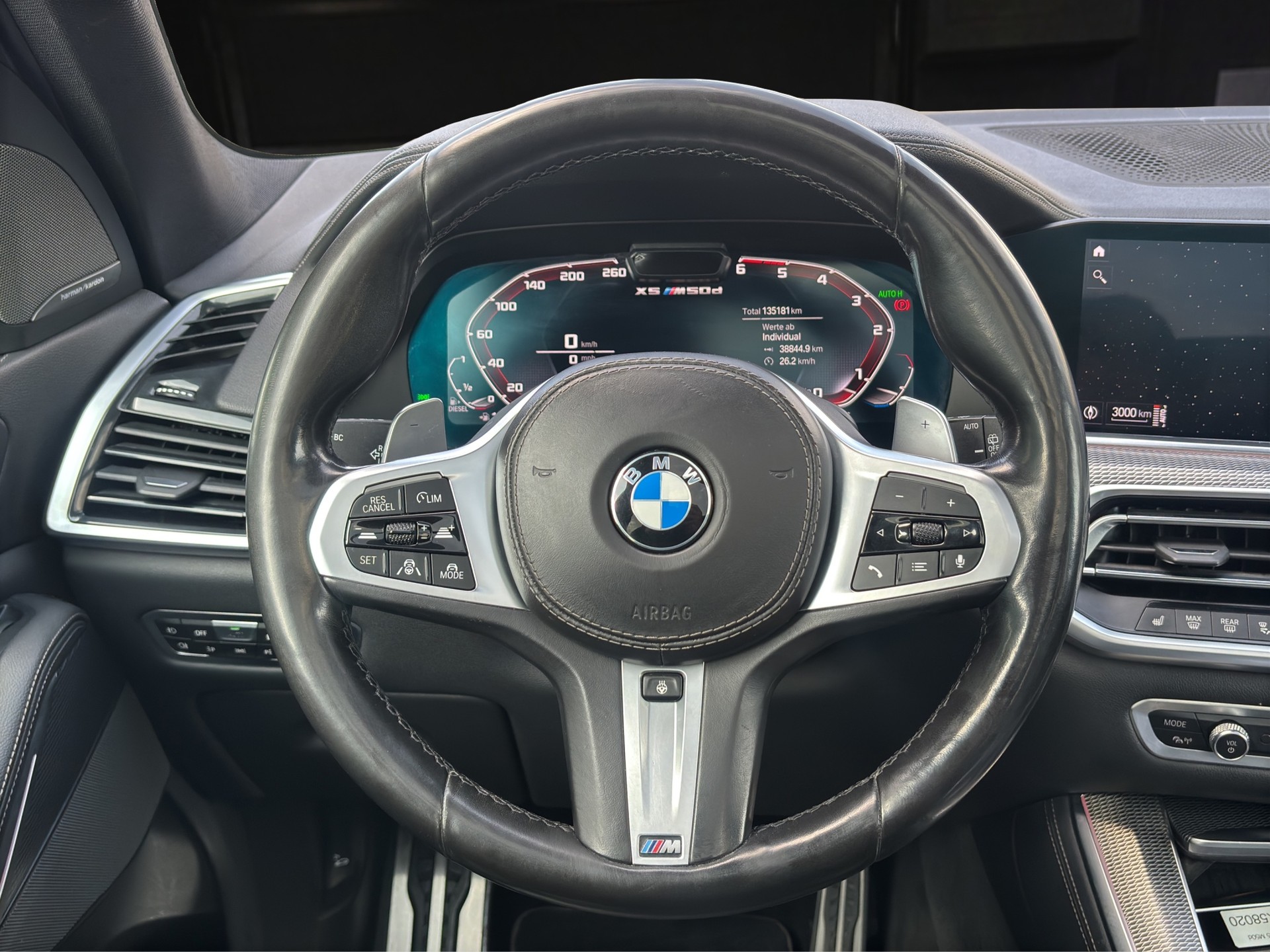 BMW X5 xDrive M50d Steptronic-image-12