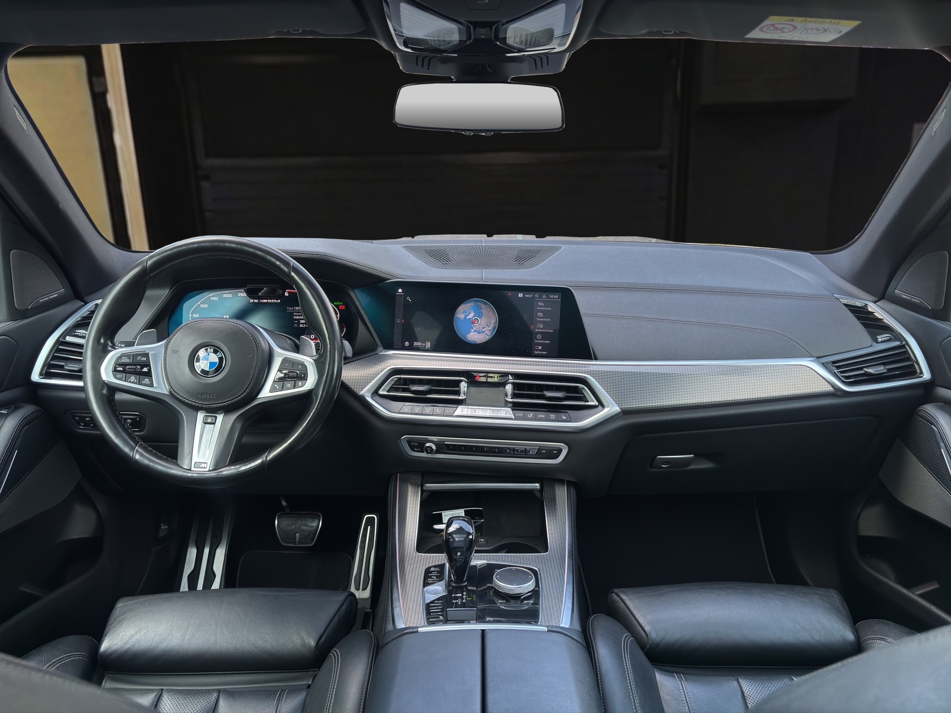BMW X5 xDrive M50d Steptronic-image-11