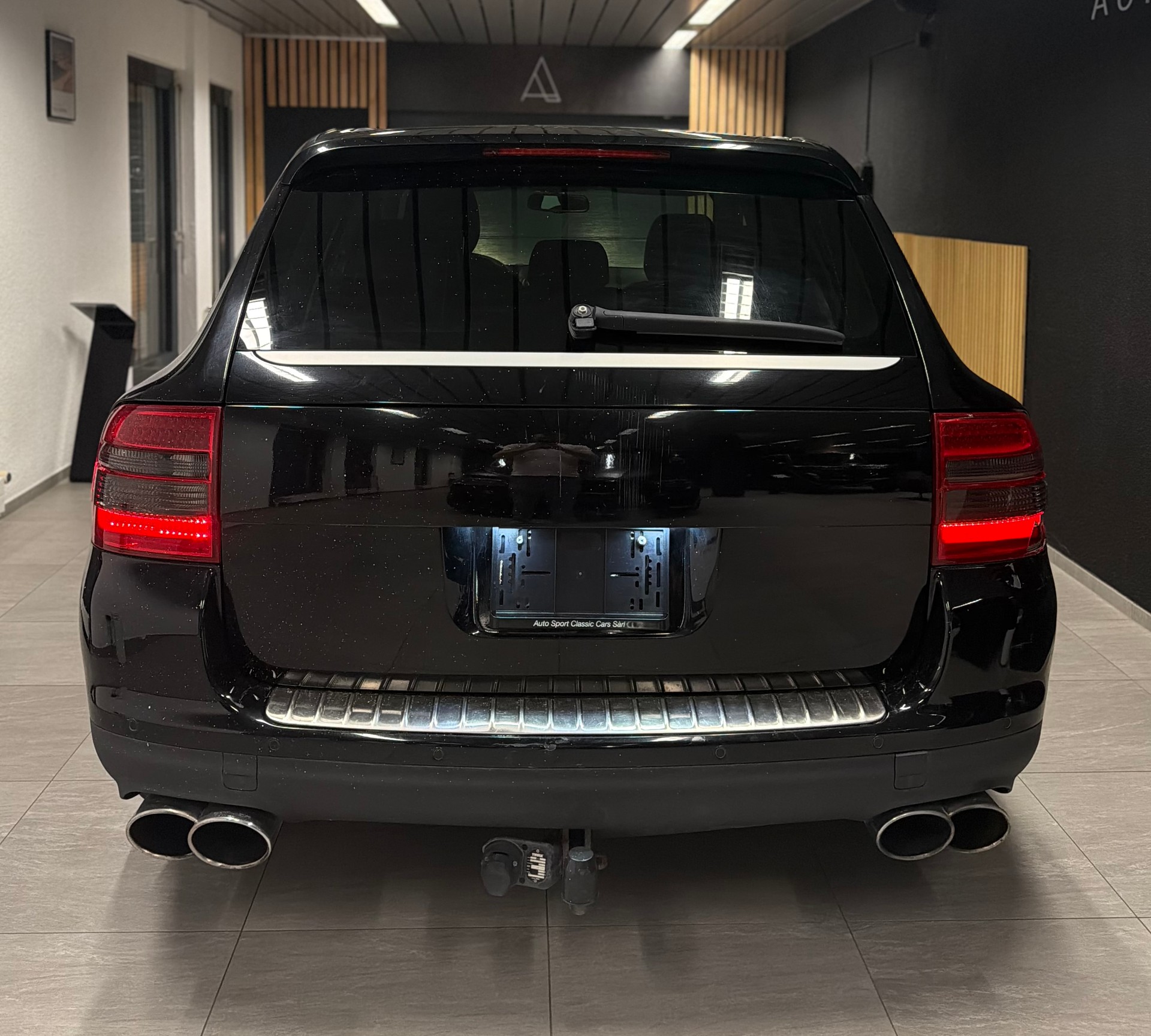 PORSCHE Cayenne S-image-3