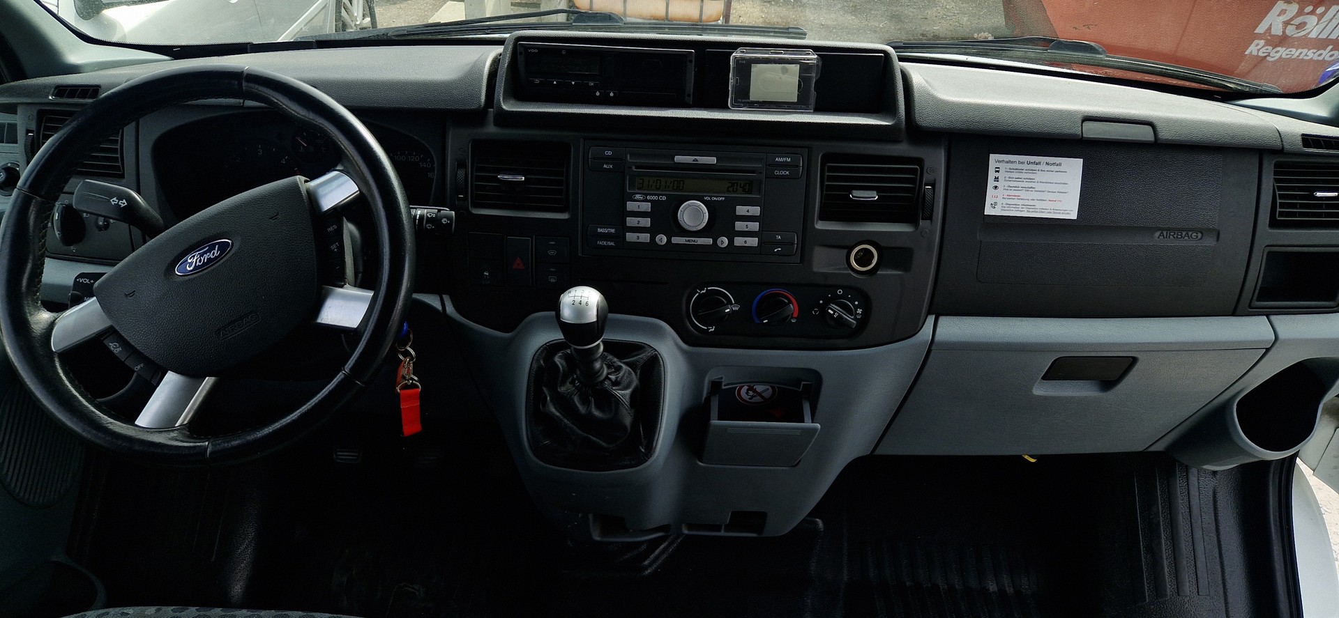 FORD Transit 2.4 TDCi Bus M2 350L Trend 14Pl.-image-8