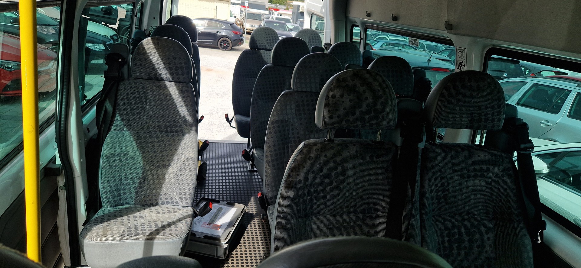 FORD Transit 2.4 TDCi Bus M2 350L Trend 14Pl.-image-10