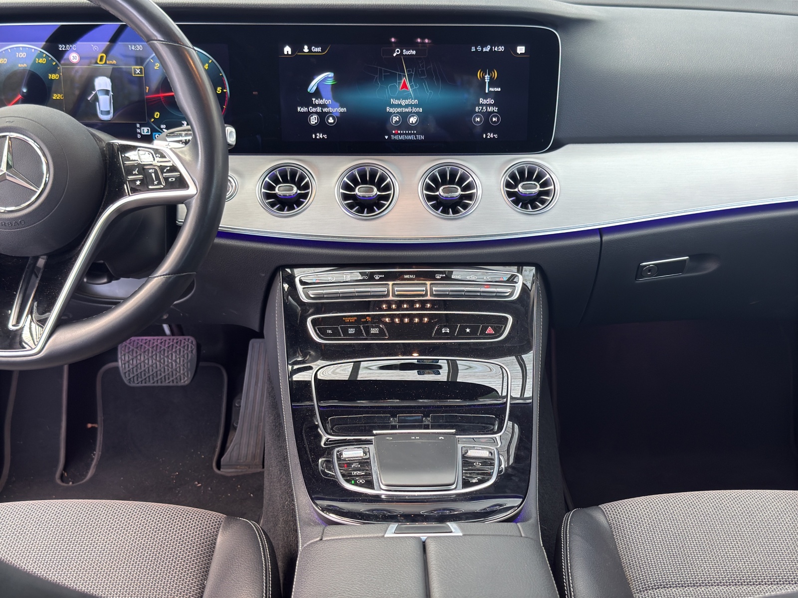 MERCEDES-BENZ E 220 d Coupé Avantgarde 9G-Tronic-image-10