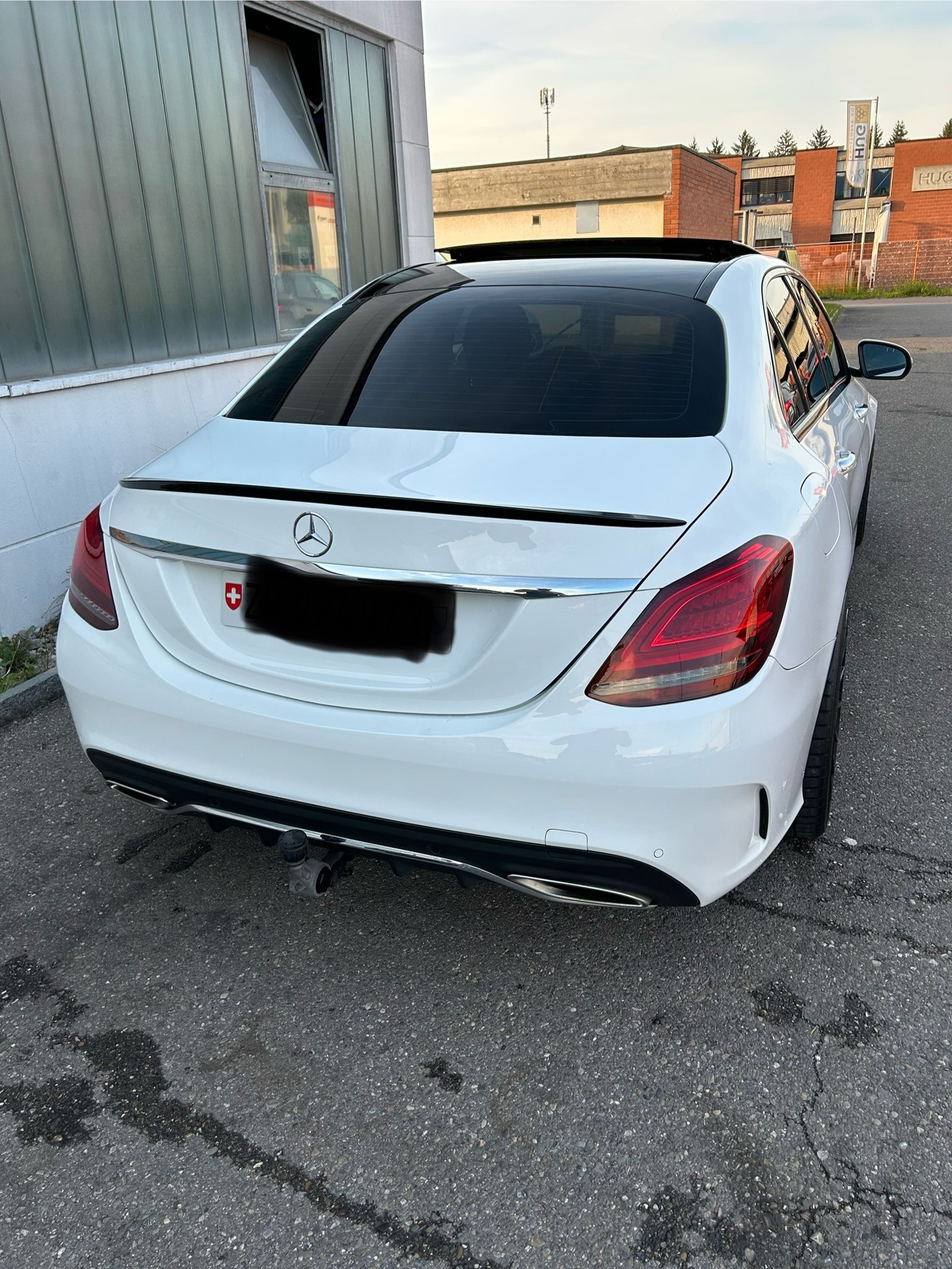 MERCEDES-BENZ C 400 AMG Line 4matic-image-1