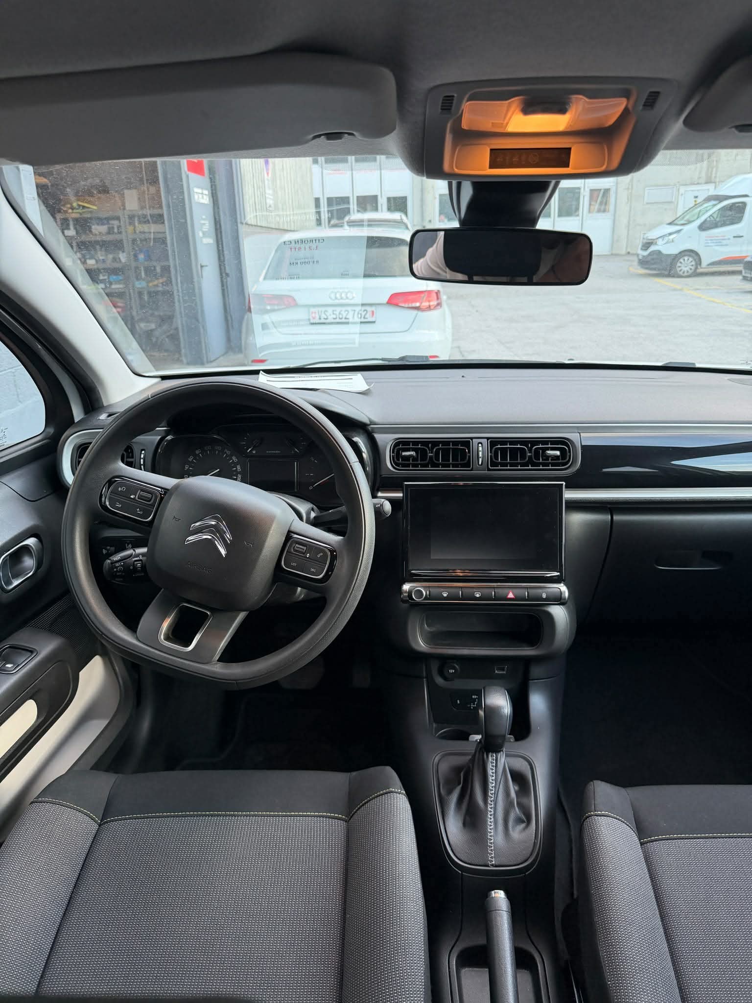 CITROEN C3 1.2i PureTech Origins EAT6-image-5