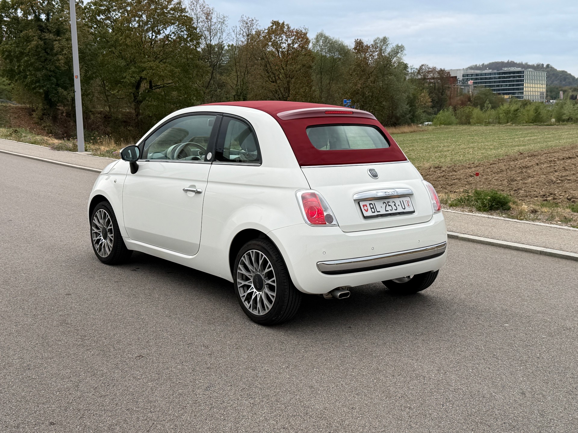 FIAT 500C 1.2 Lounge-image-12