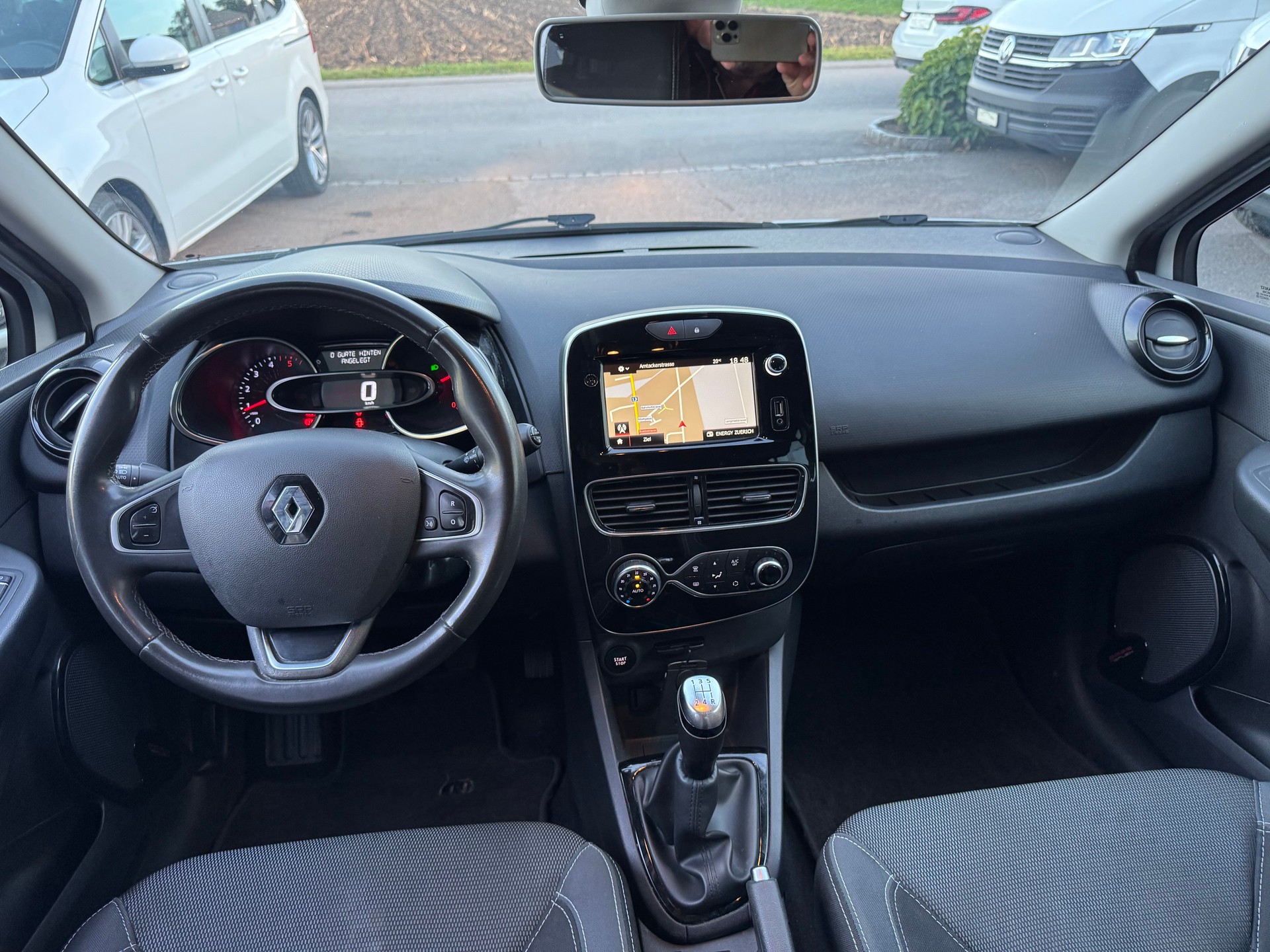 RENAULT Clio 1.5 dCi Business Line-image-26