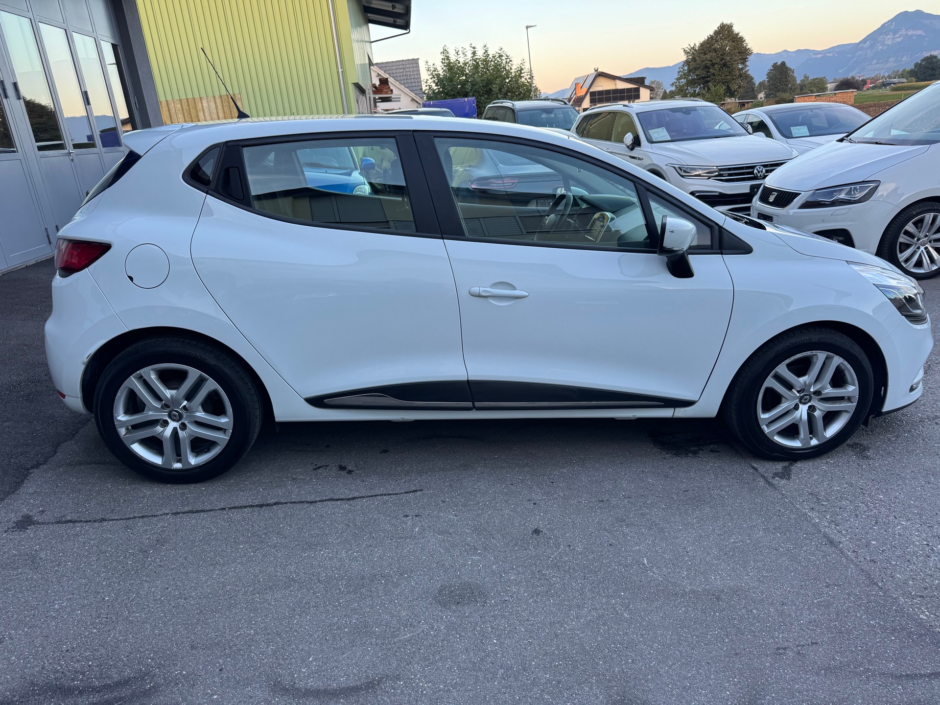 RENAULT Clio 1.5 dCi Business Line-image-10